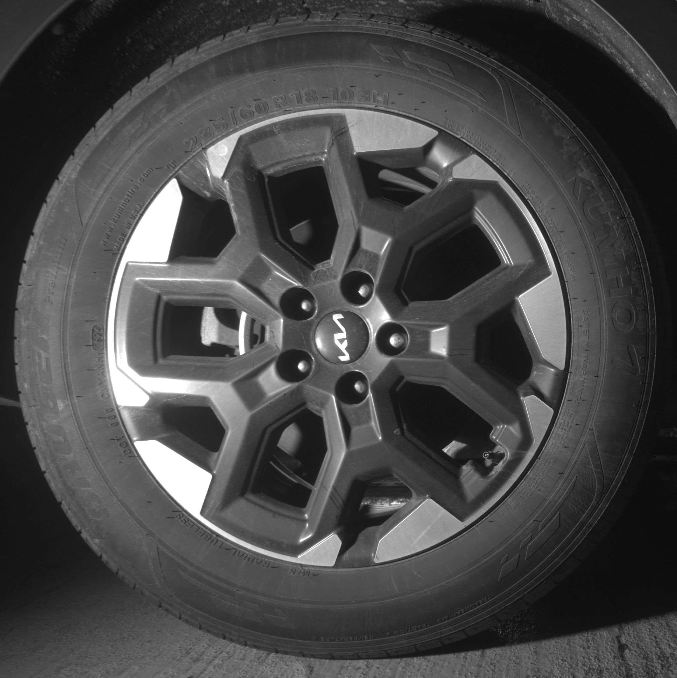 Thumbnail: 2024 Kia Sorento - 15