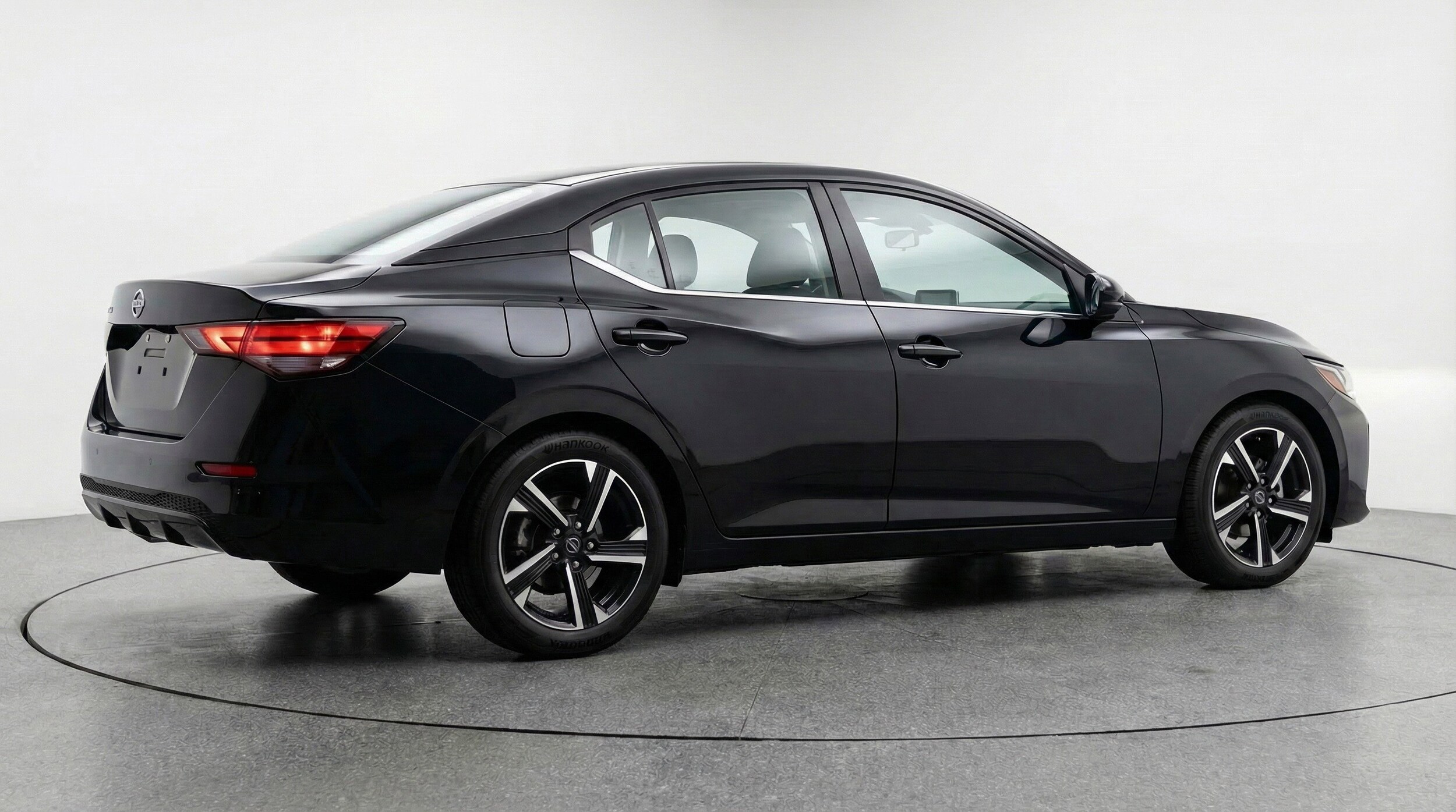 Thumbnail: 2025 Nissan Sentra - 9