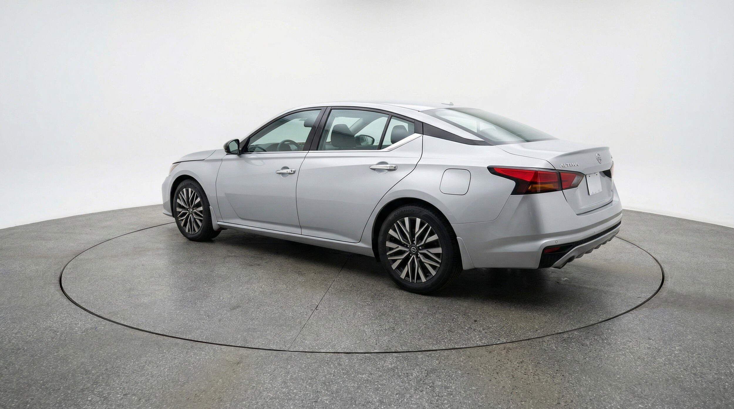 Thumbnail: 2025 Nissan Altima - 6