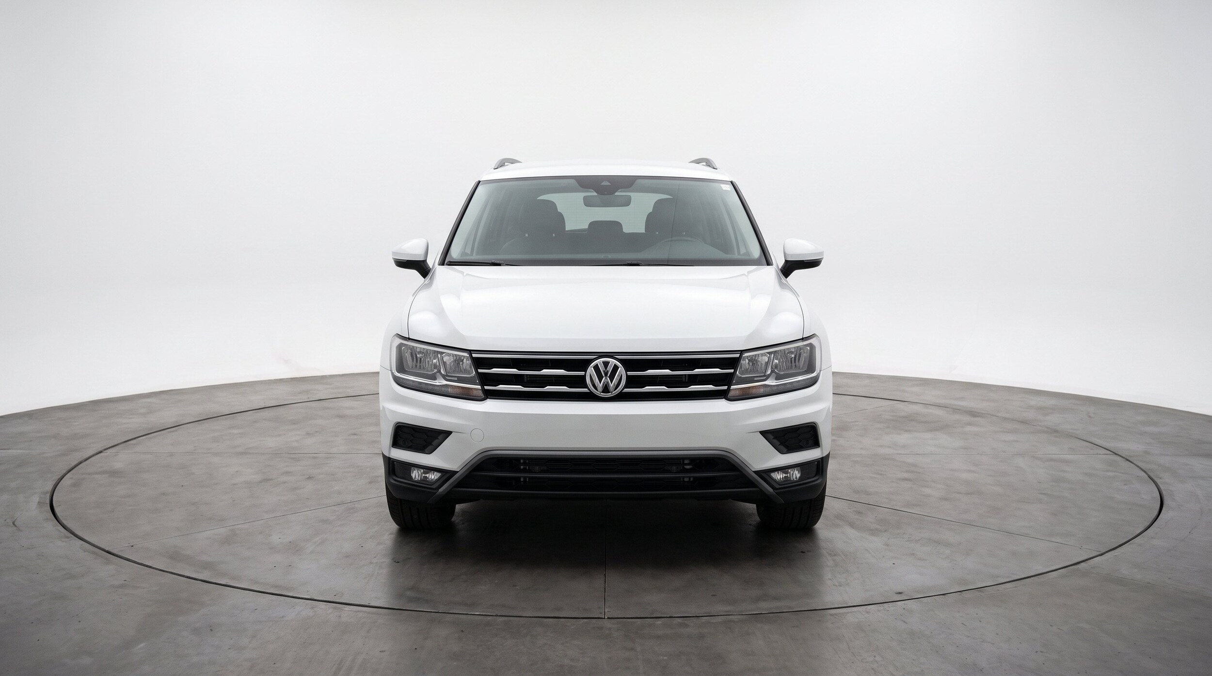 Thumbnail: 2026 Volkswagen Tiguan - 2