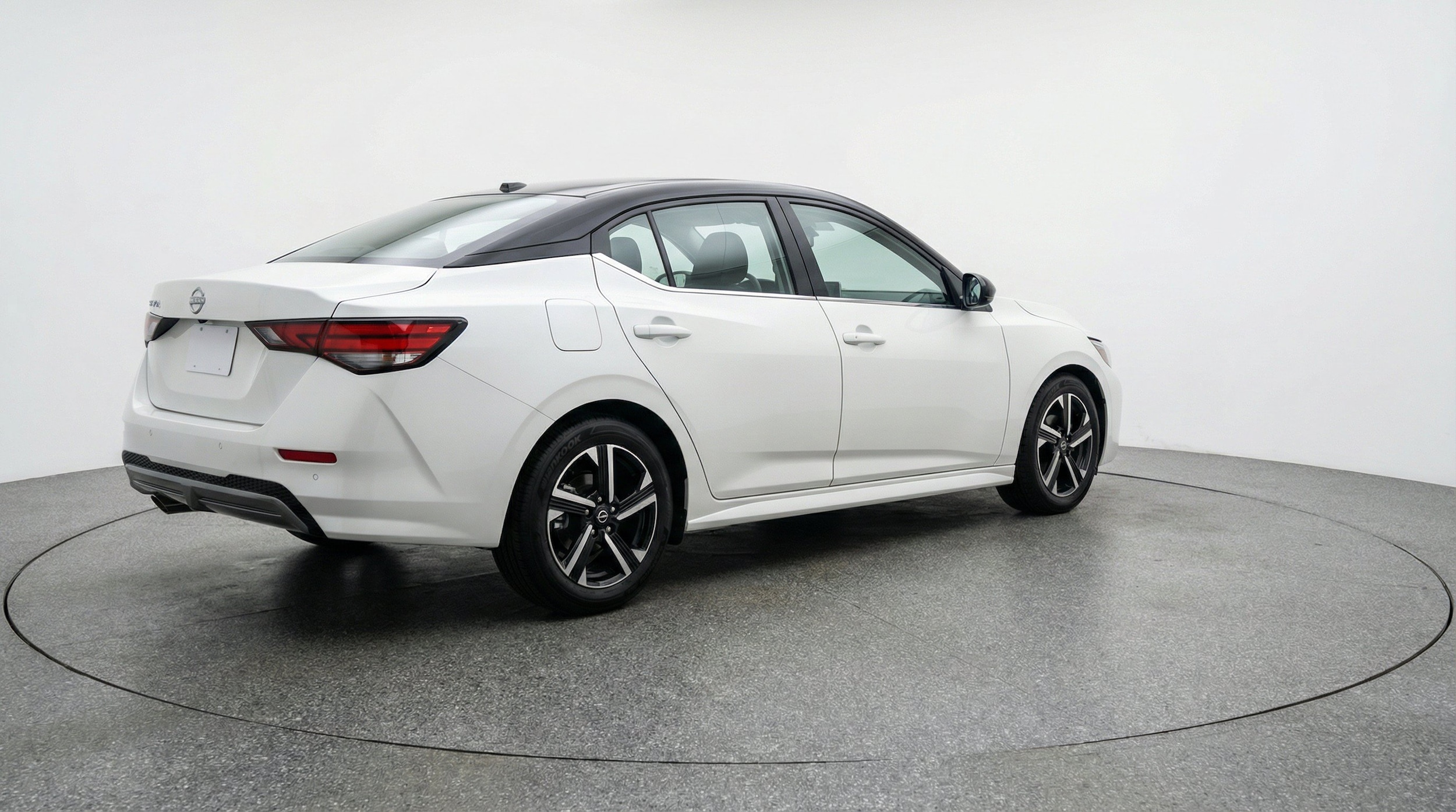 Thumbnail: 2025 Nissan Sentra - 9