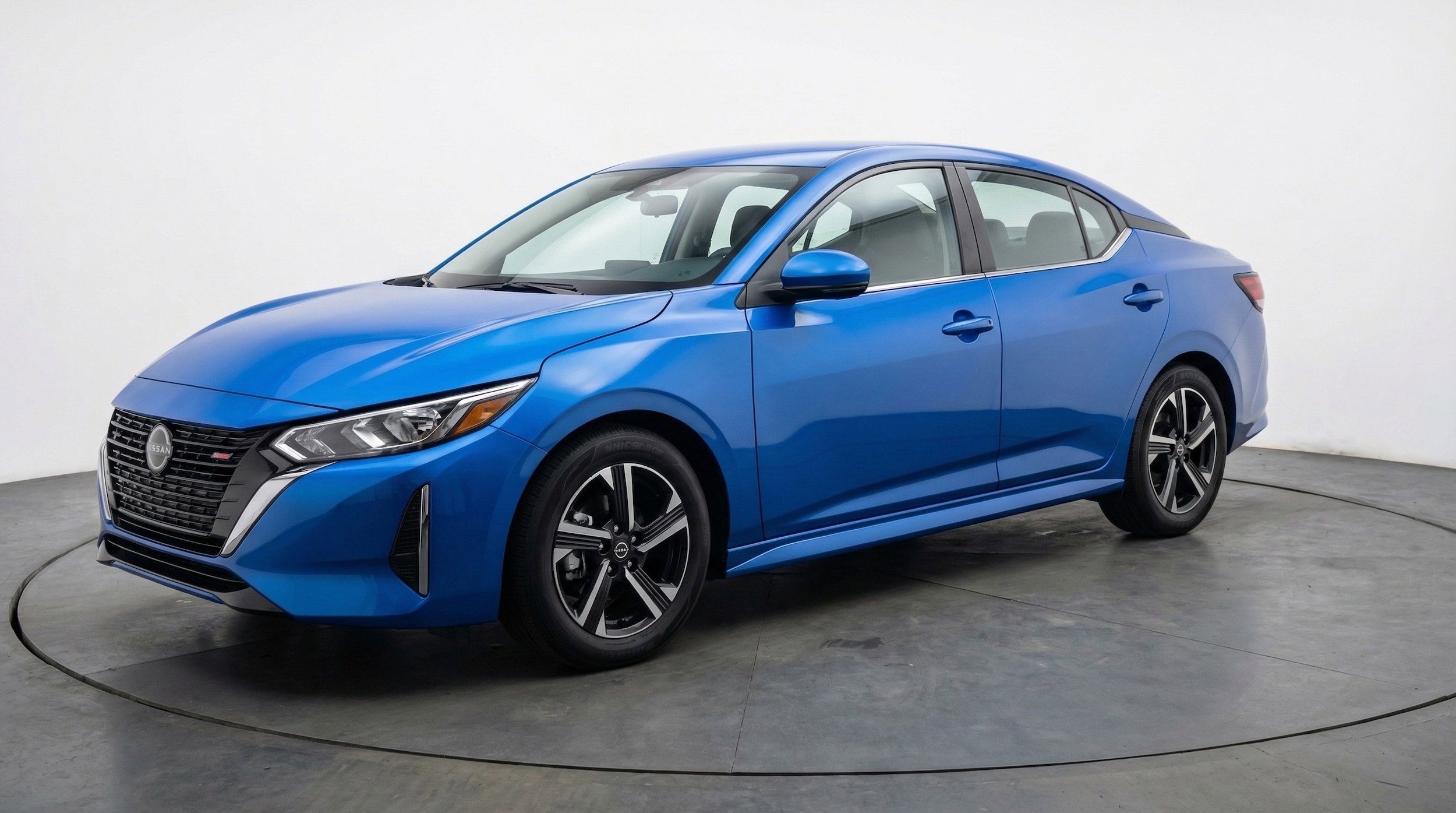 Thumbnail: 2025 Nissan Sentra - 3