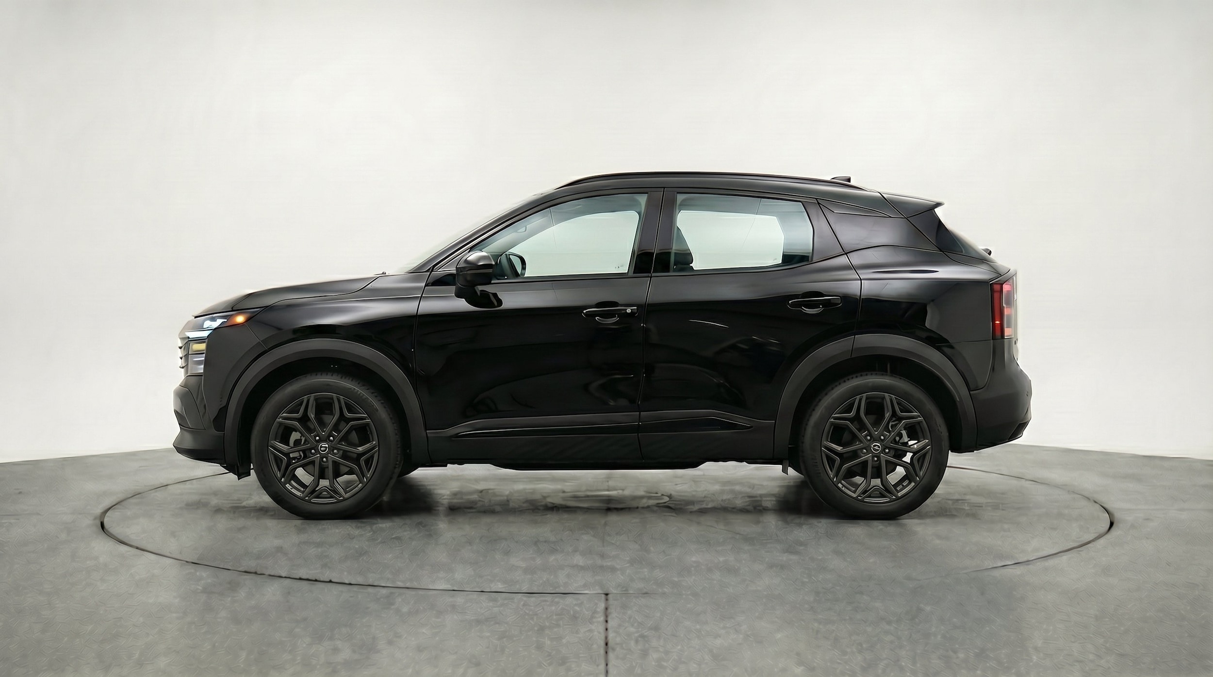 Thumbnail: 2026 Nissan Kicks - 5