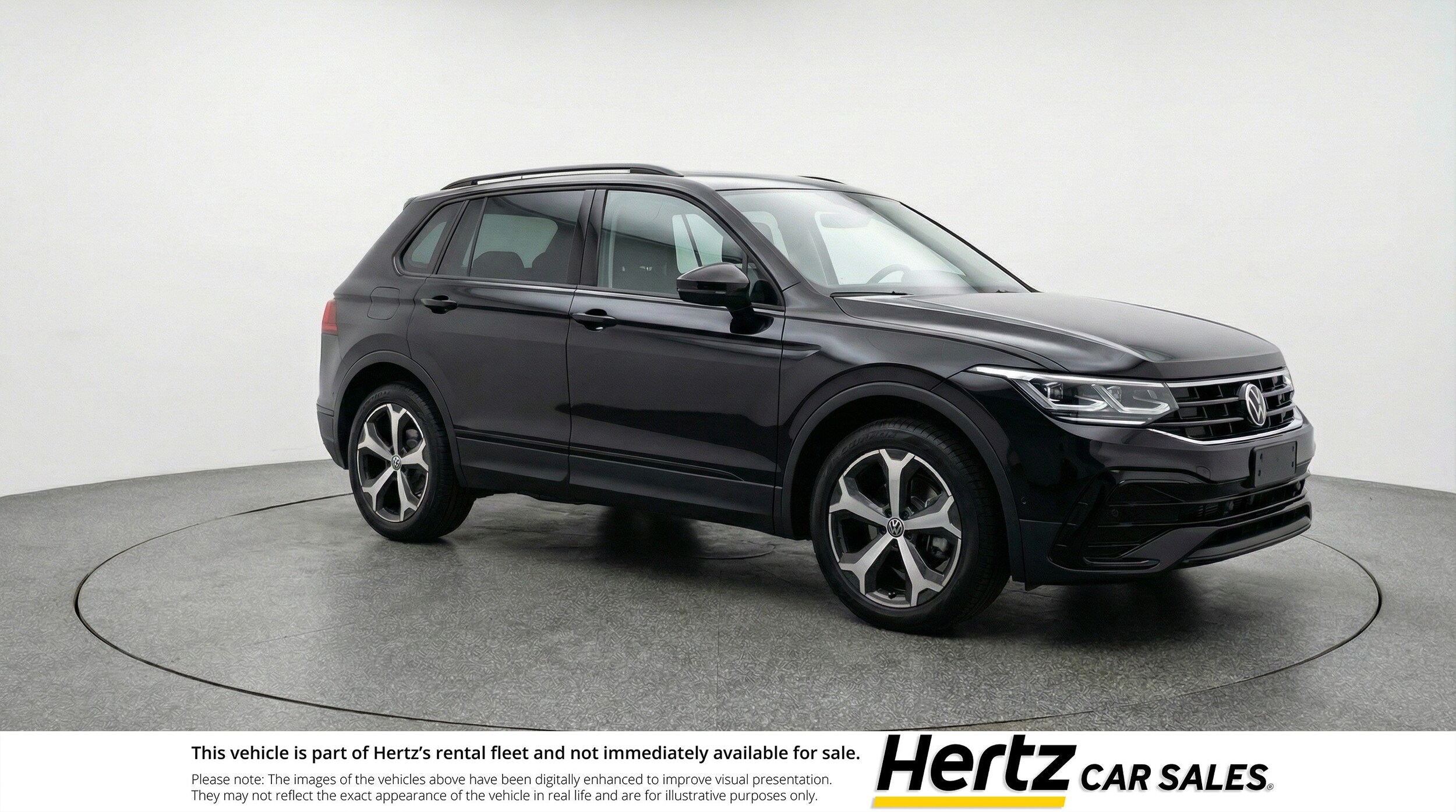 Thumbnail: 2026 Volkswagen Tiguan - 1