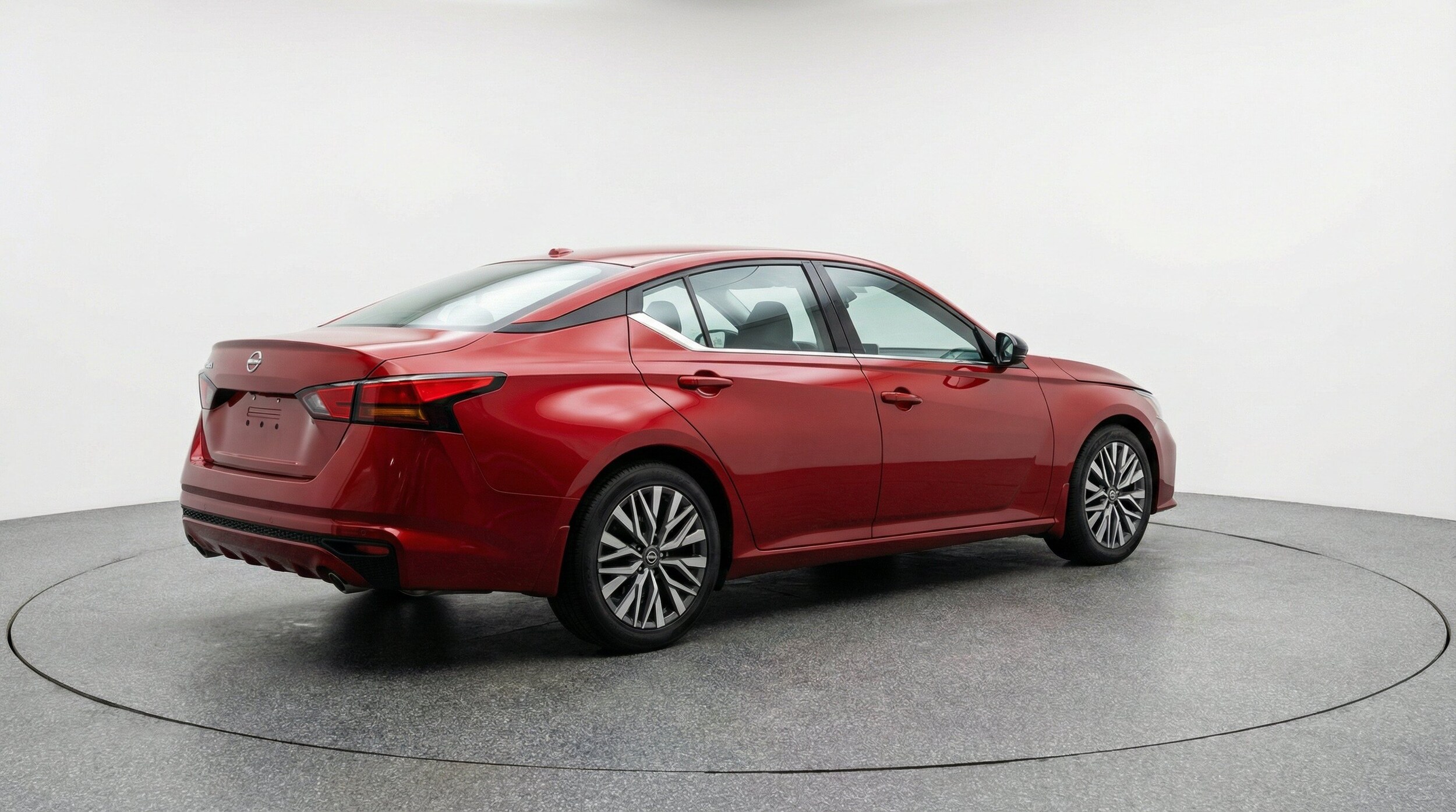 Thumbnail: 2025 Nissan Altima - 9