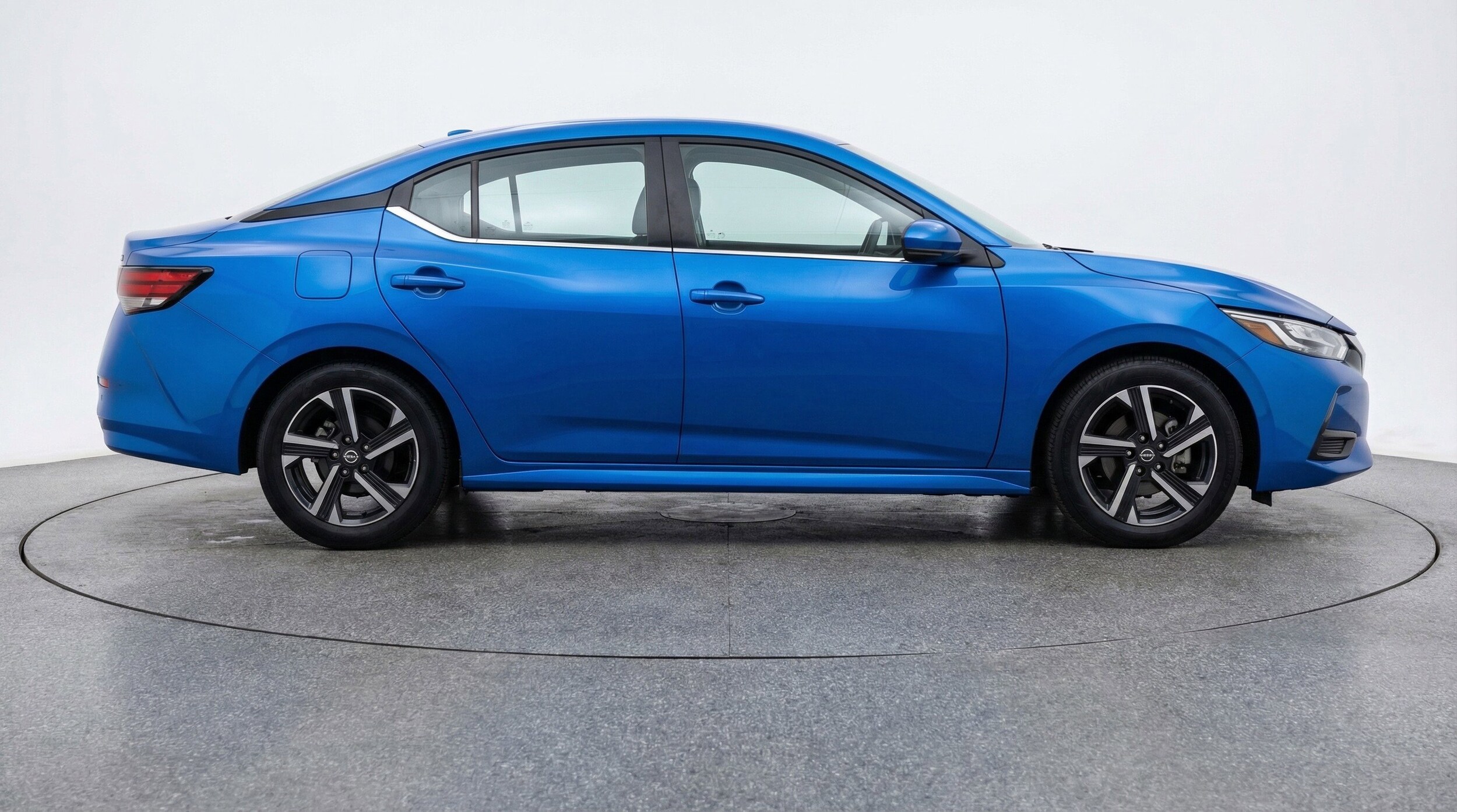 Thumbnail: 2025 Nissan Sentra - 11