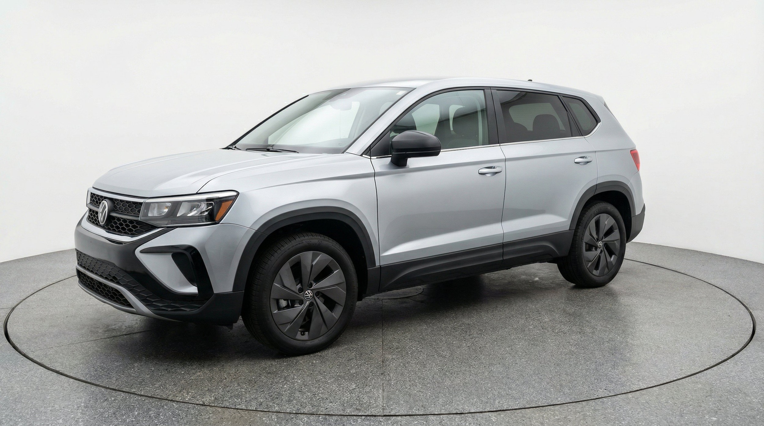 Thumbnail: 2025 Volkswagen Taos - 3