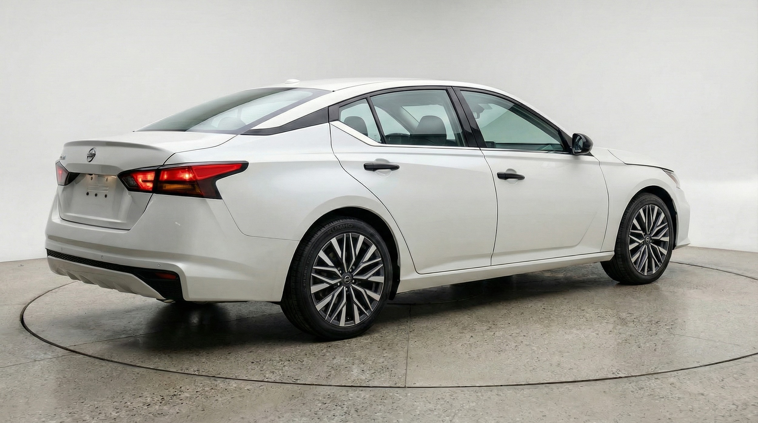 Thumbnail: 2025 Nissan Altima - 7