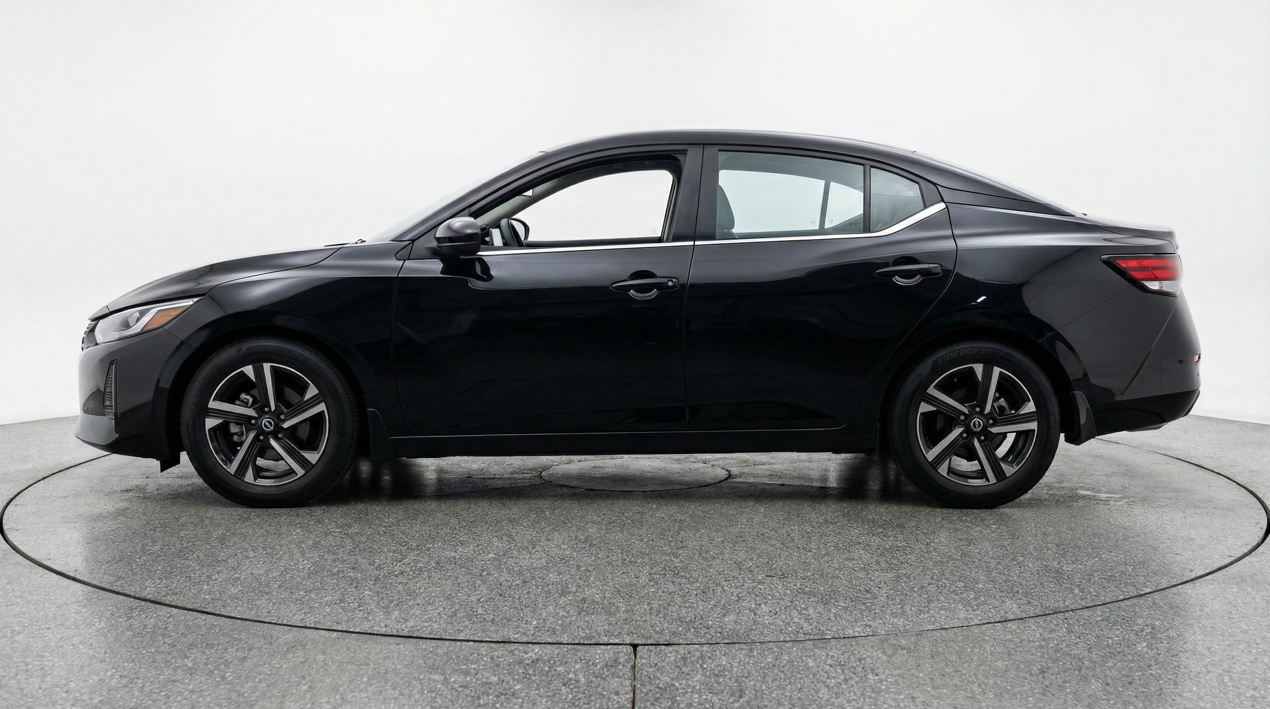 Thumbnail: 2025 Nissan Sentra - 4