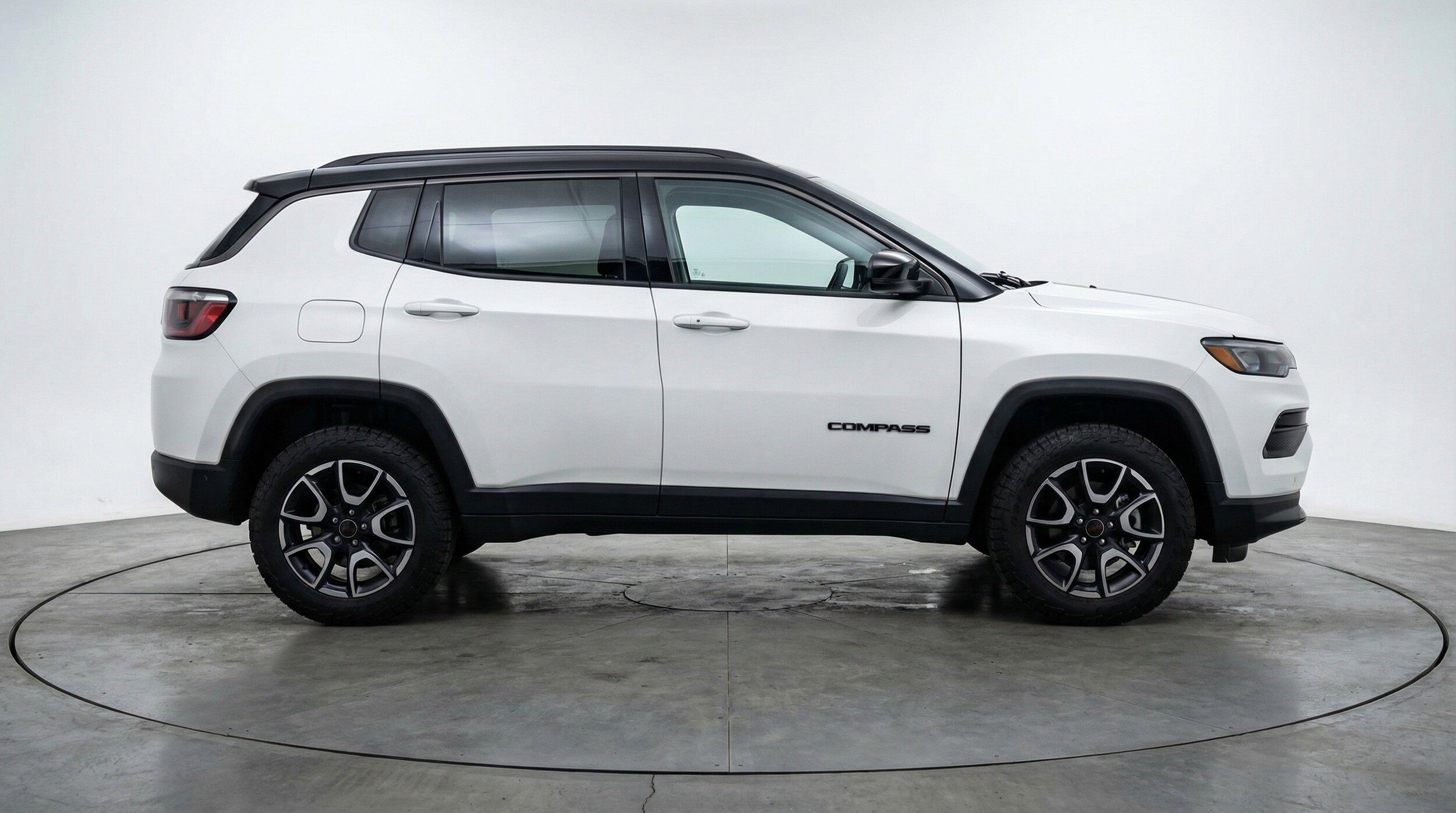 Thumbnail: 2025 Jeep Compass - 11