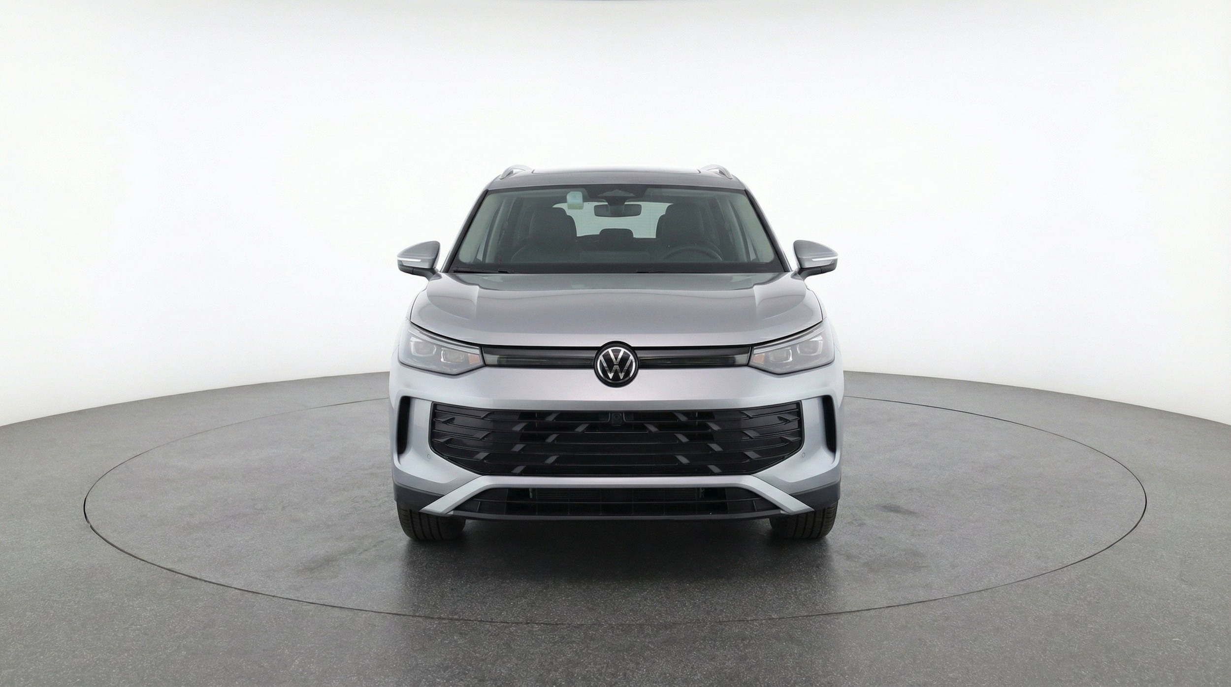 Thumbnail: 2026 Volkswagen Tiguan - 2