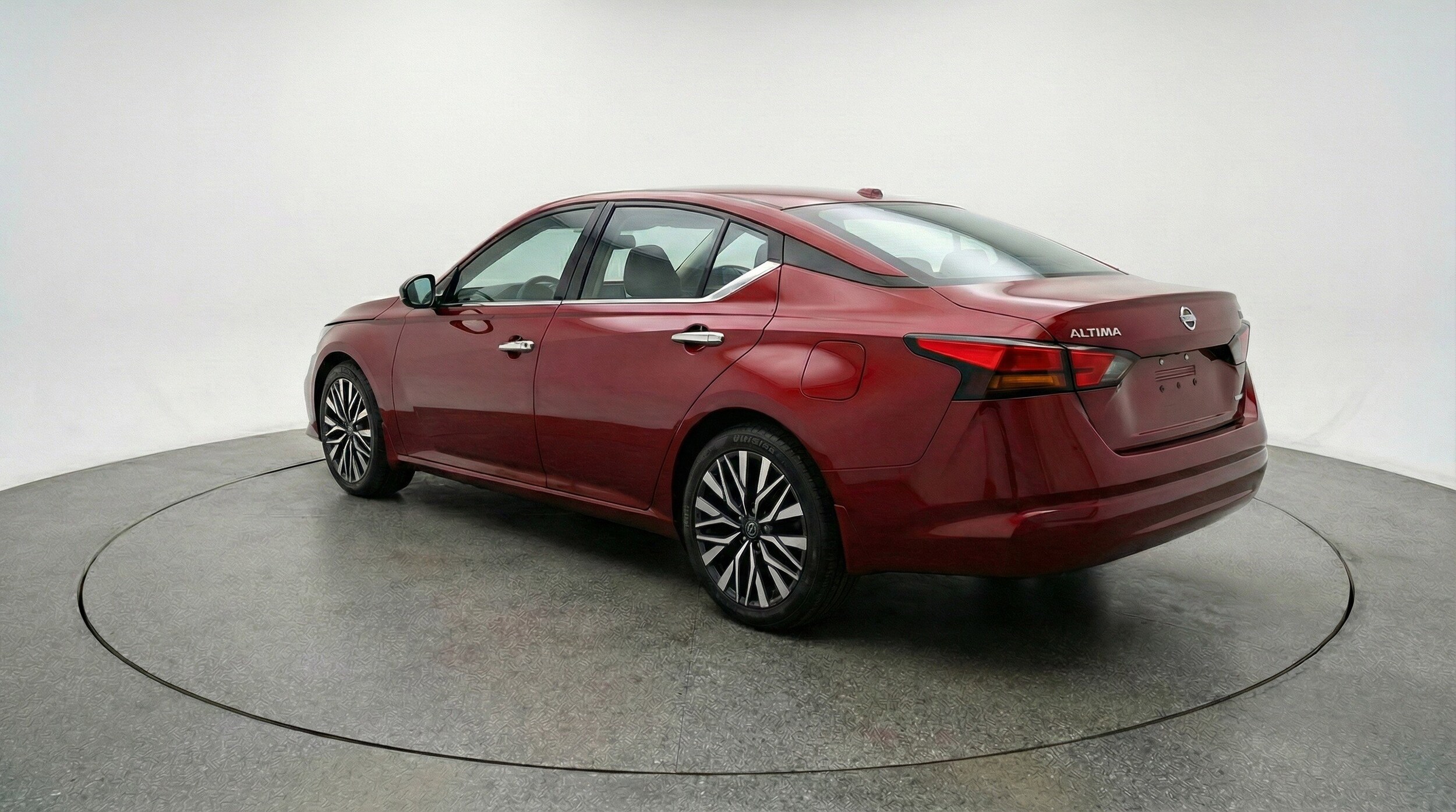 Thumbnail: 2025 Nissan Altima - 6