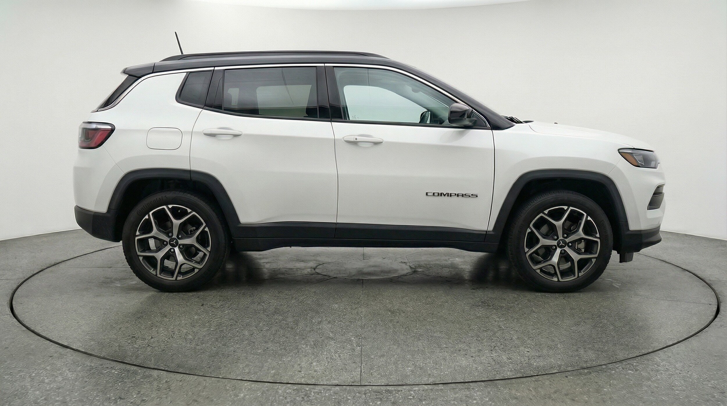 Thumbnail: 2025 Jeep Compass - 11