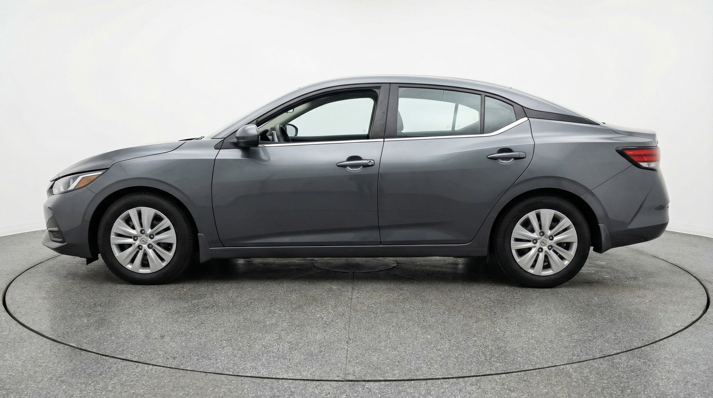 Thumbnail: 2025 Nissan Sentra - 5