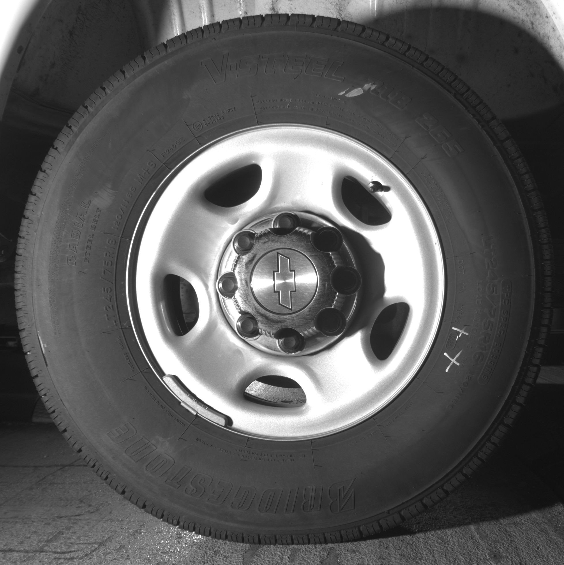 Thumbnail: 2025 Chevrolet Express - 15