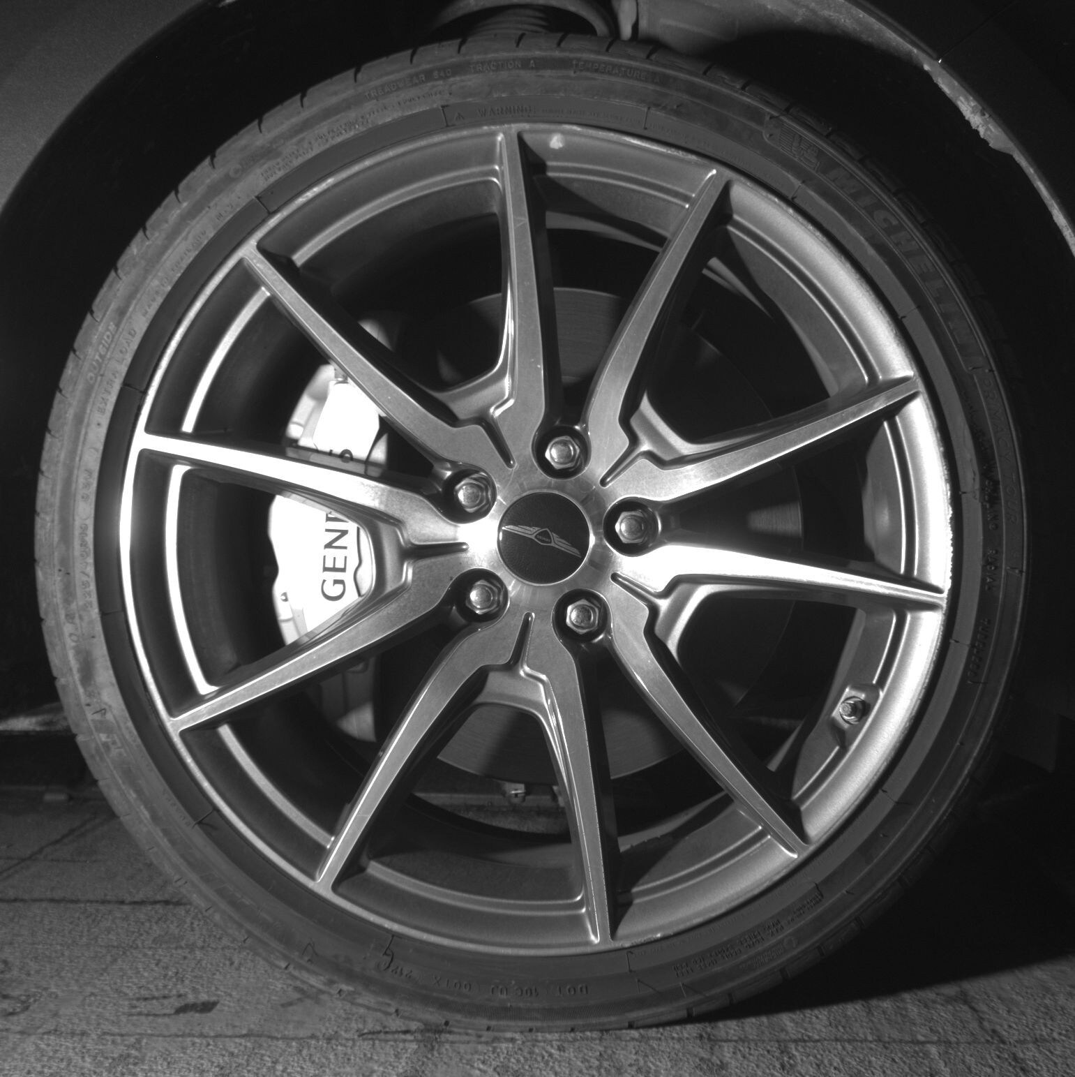 Thumbnail: 2025 Genesis G70 - 10