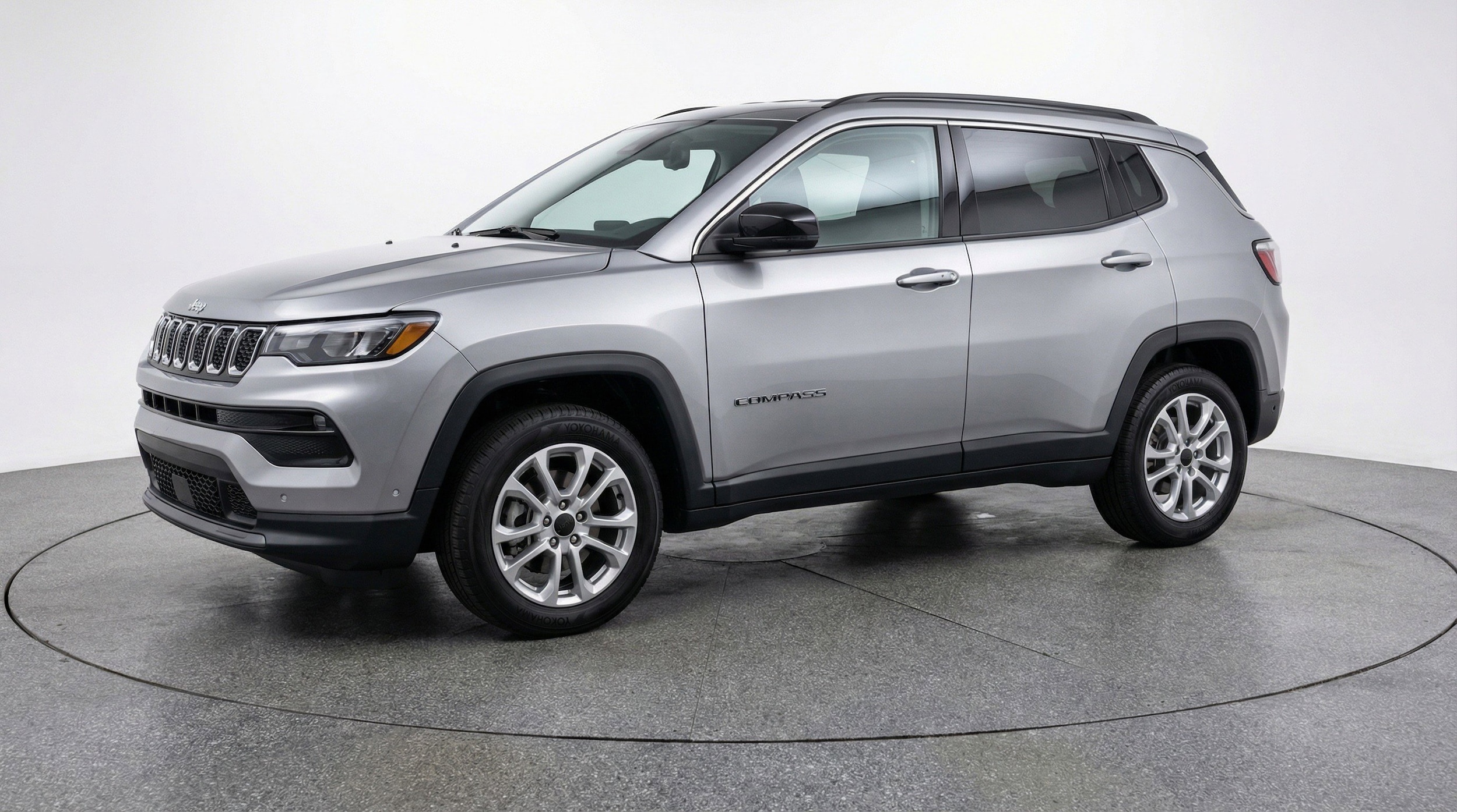 Thumbnail: 2025 Jeep Compass - 3