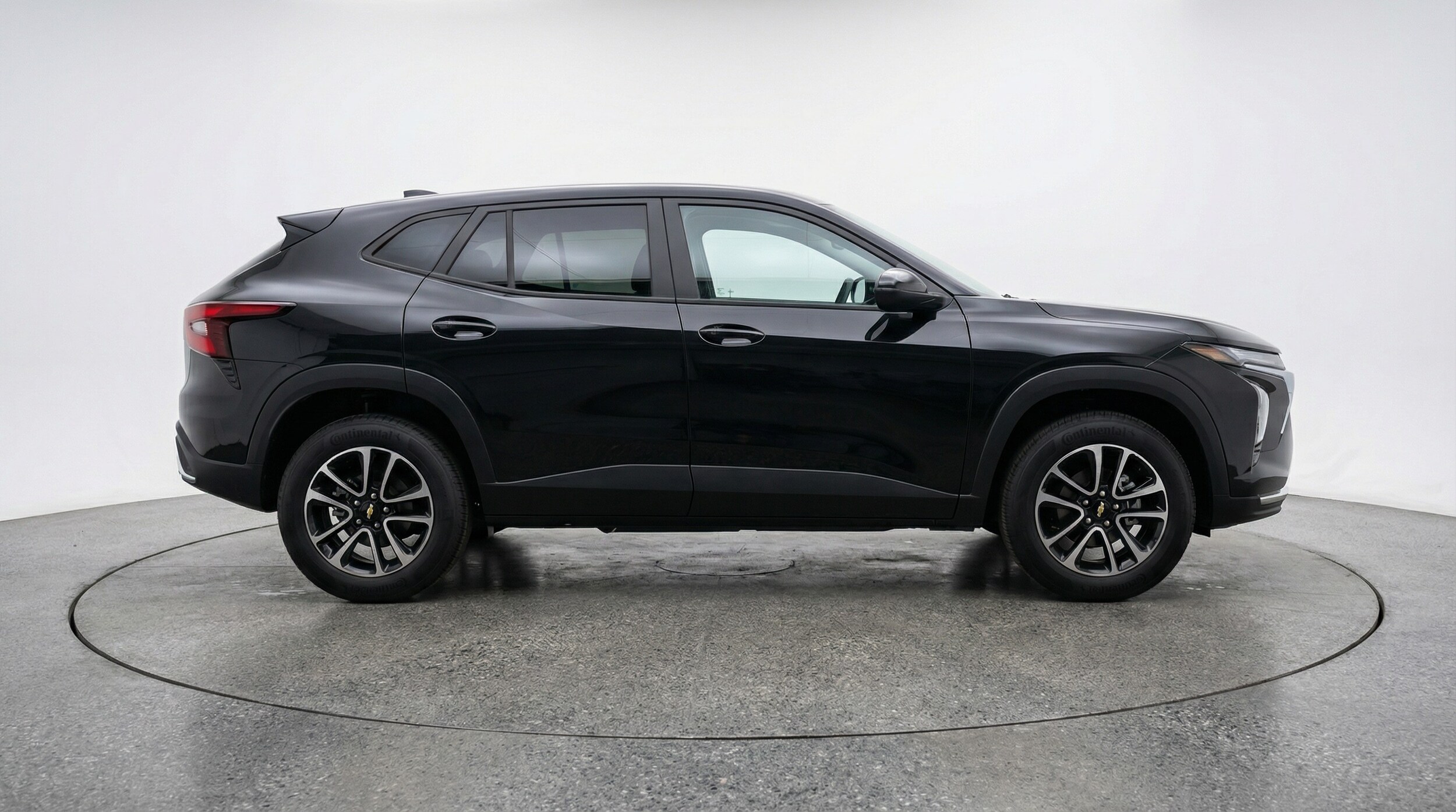 Thumbnail: 2025 Chevrolet TrailBlazer - 8