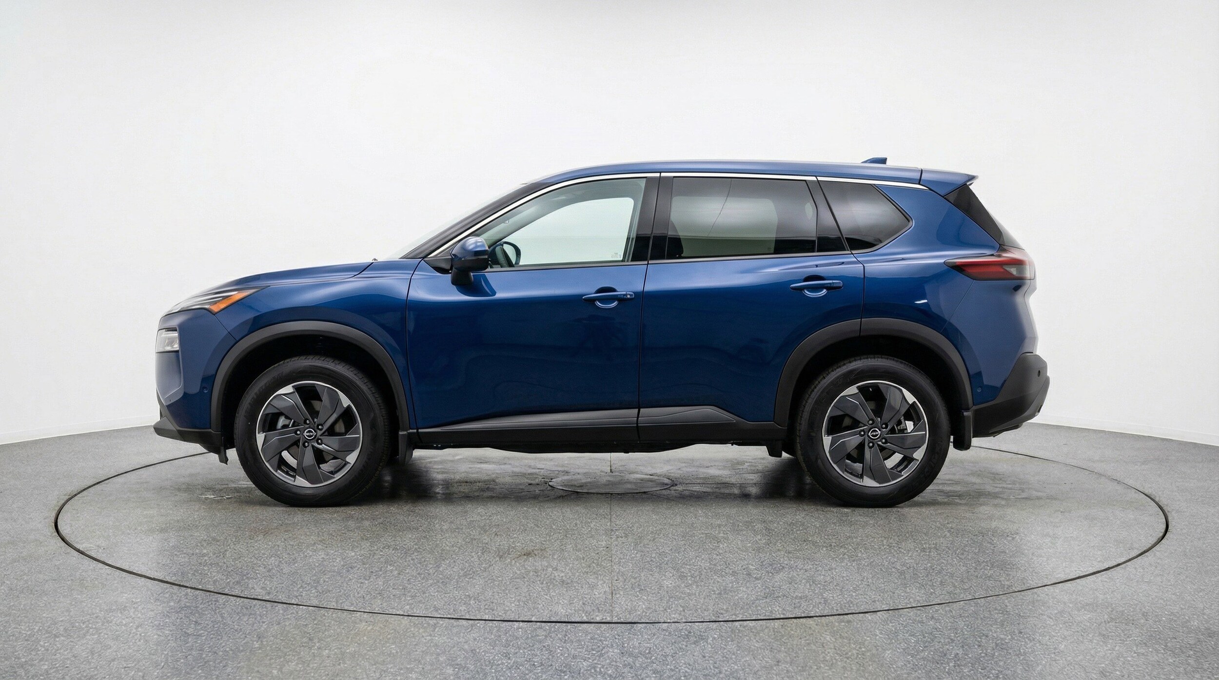 Thumbnail: 2025 Nissan Rogue - 5