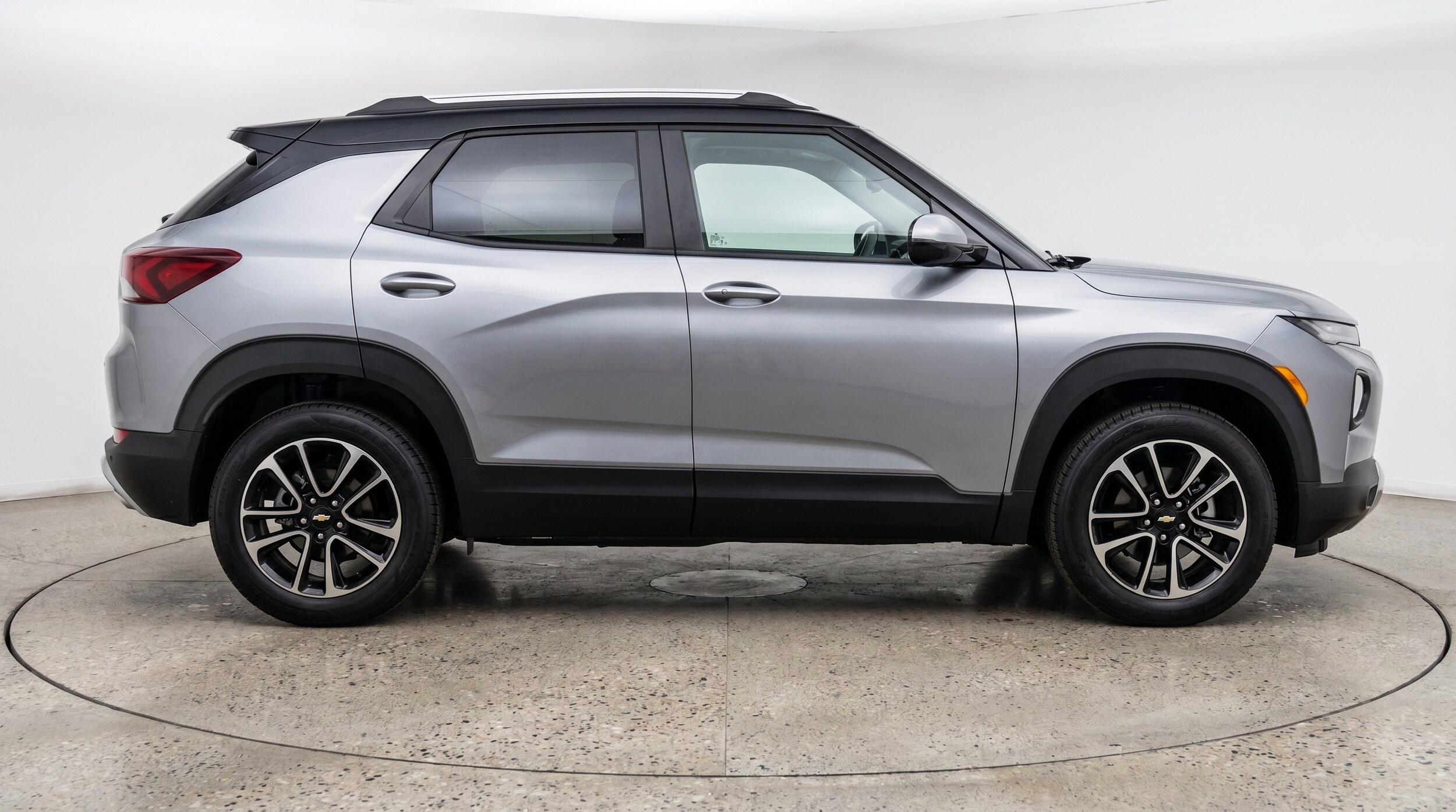 Thumbnail: 2025 Chevrolet TrailBlazer - 11