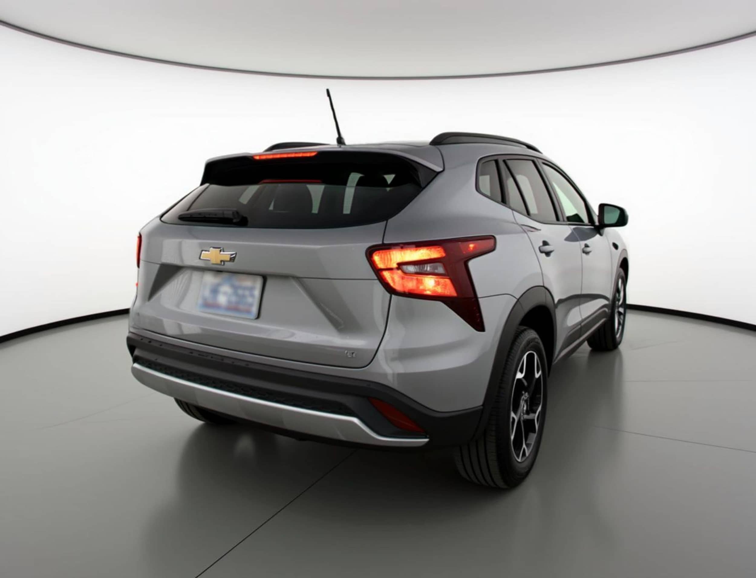 Thumbnail: 2025 Chevrolet Trax - 9