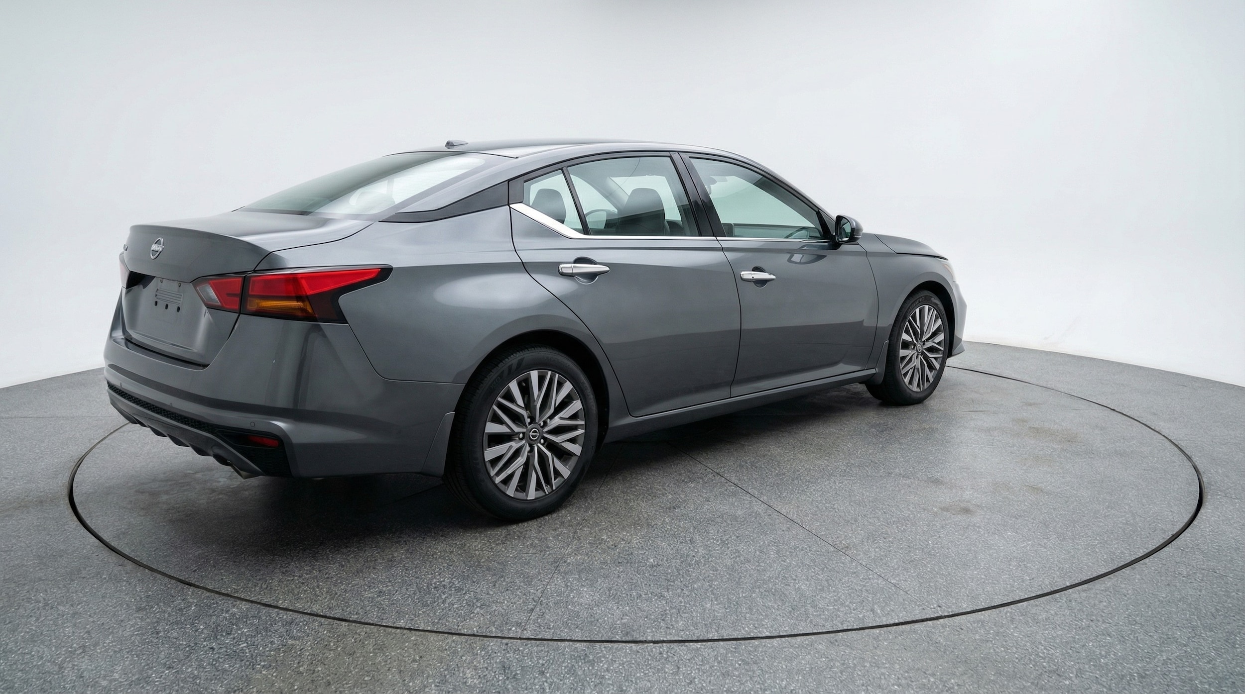 Thumbnail: 2025 Nissan Altima - 7