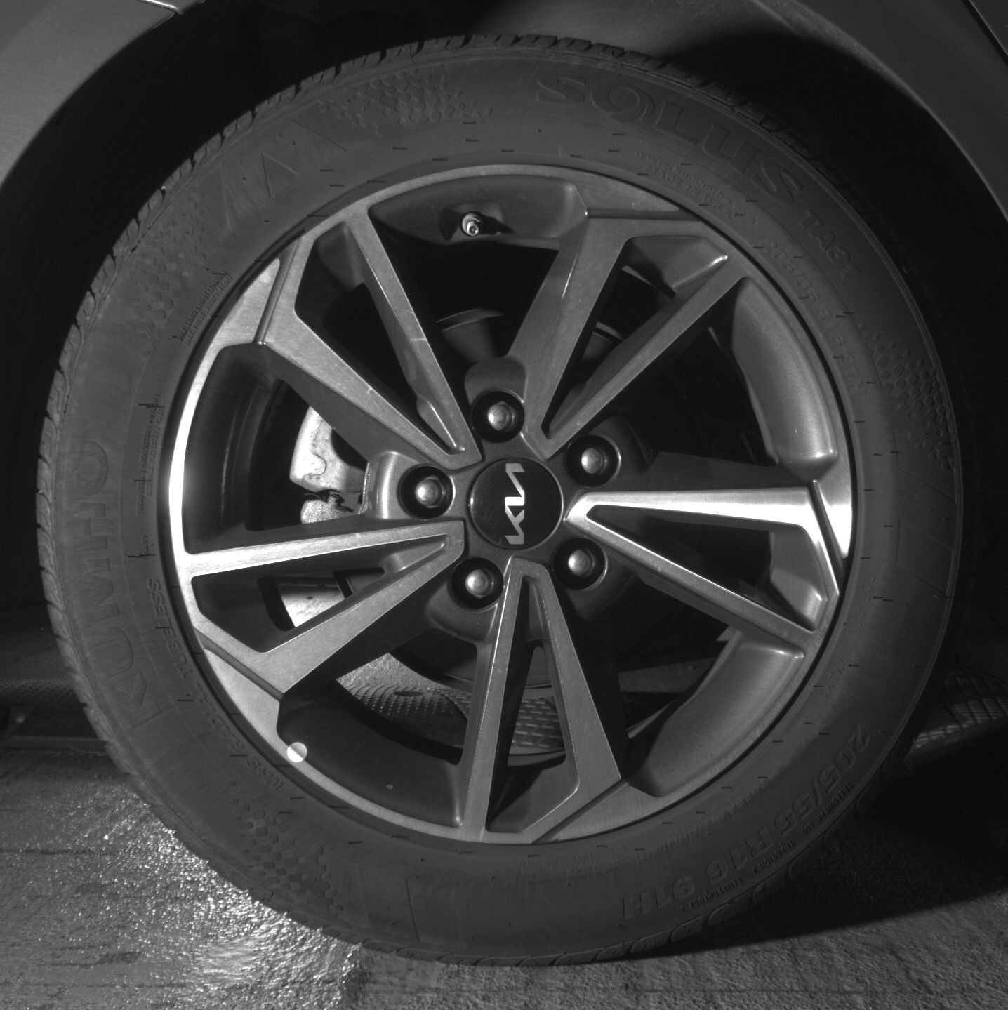 Thumbnail: 2024 Kia Forte - 12