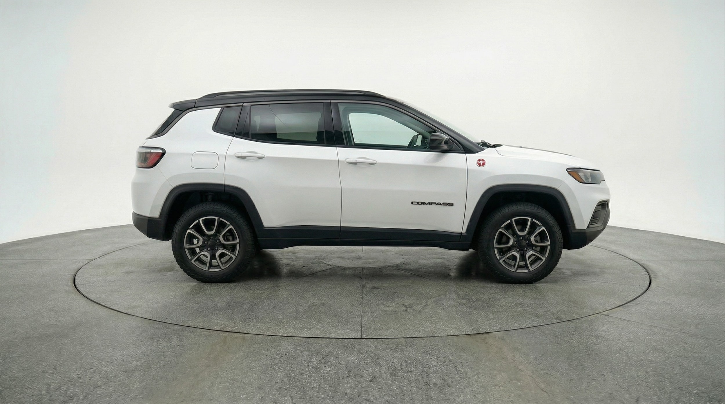 Thumbnail: 2025 Jeep Compass - 8