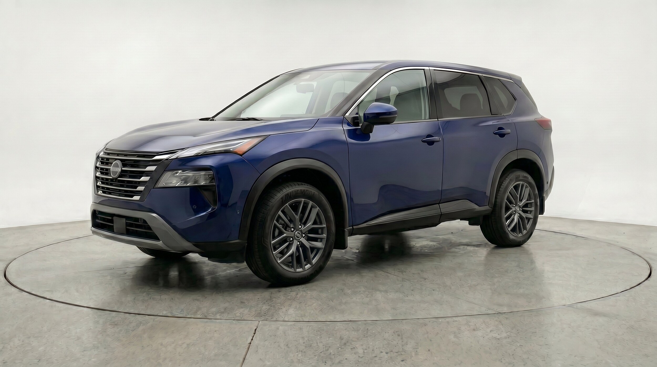 Thumbnail: 2026 Nissan Rogue - 3