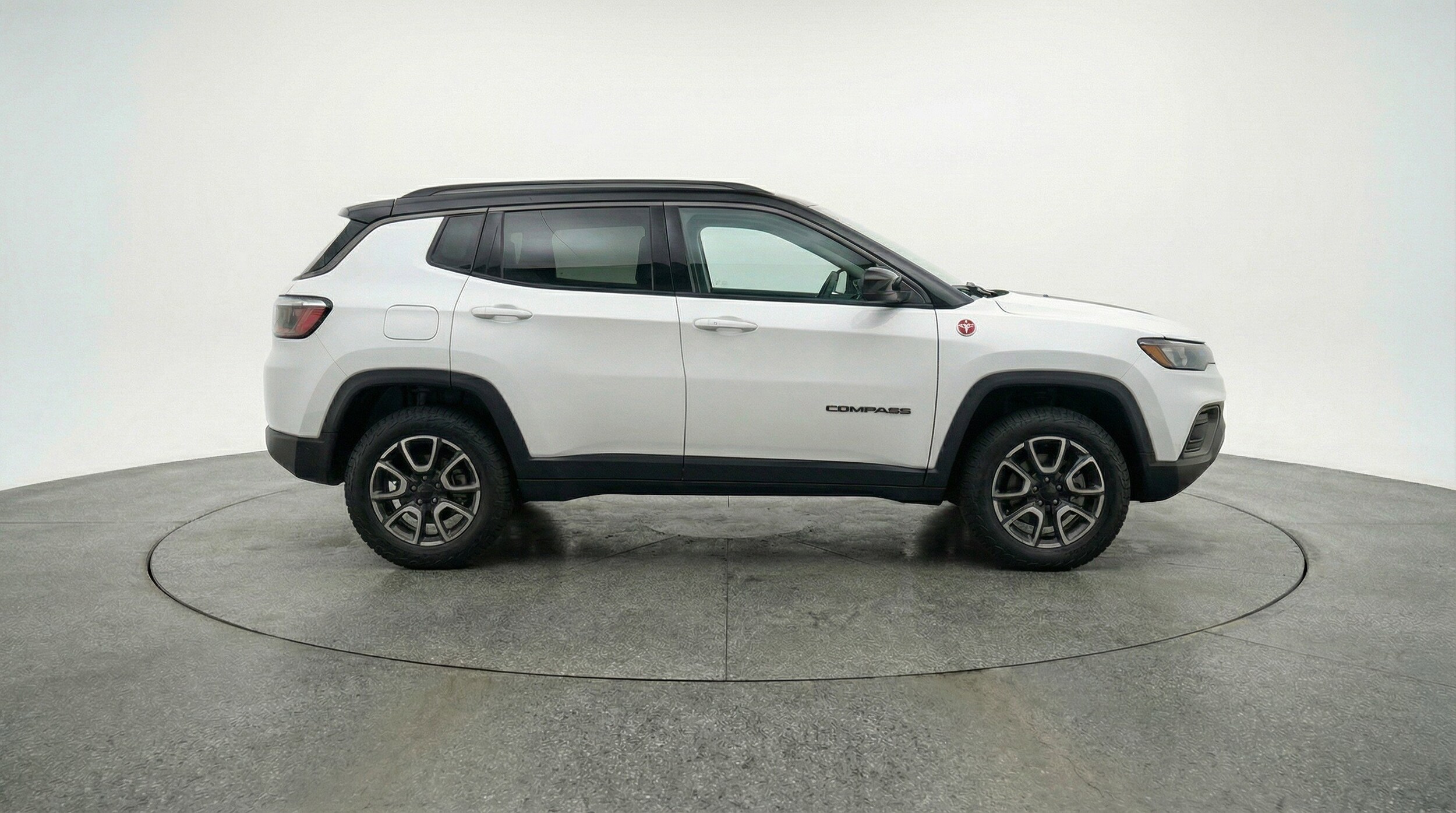 Thumbnail: 2025 Jeep Compass - 11