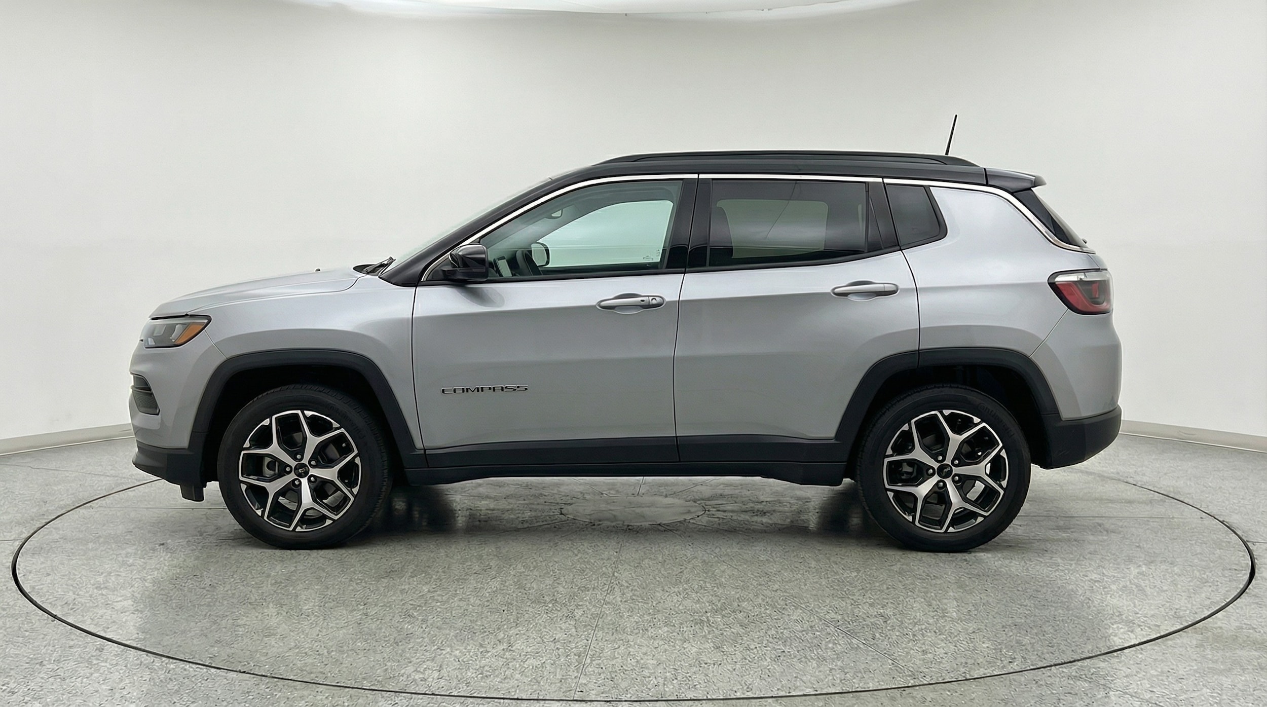 Thumbnail: 2025 Jeep Compass - 4