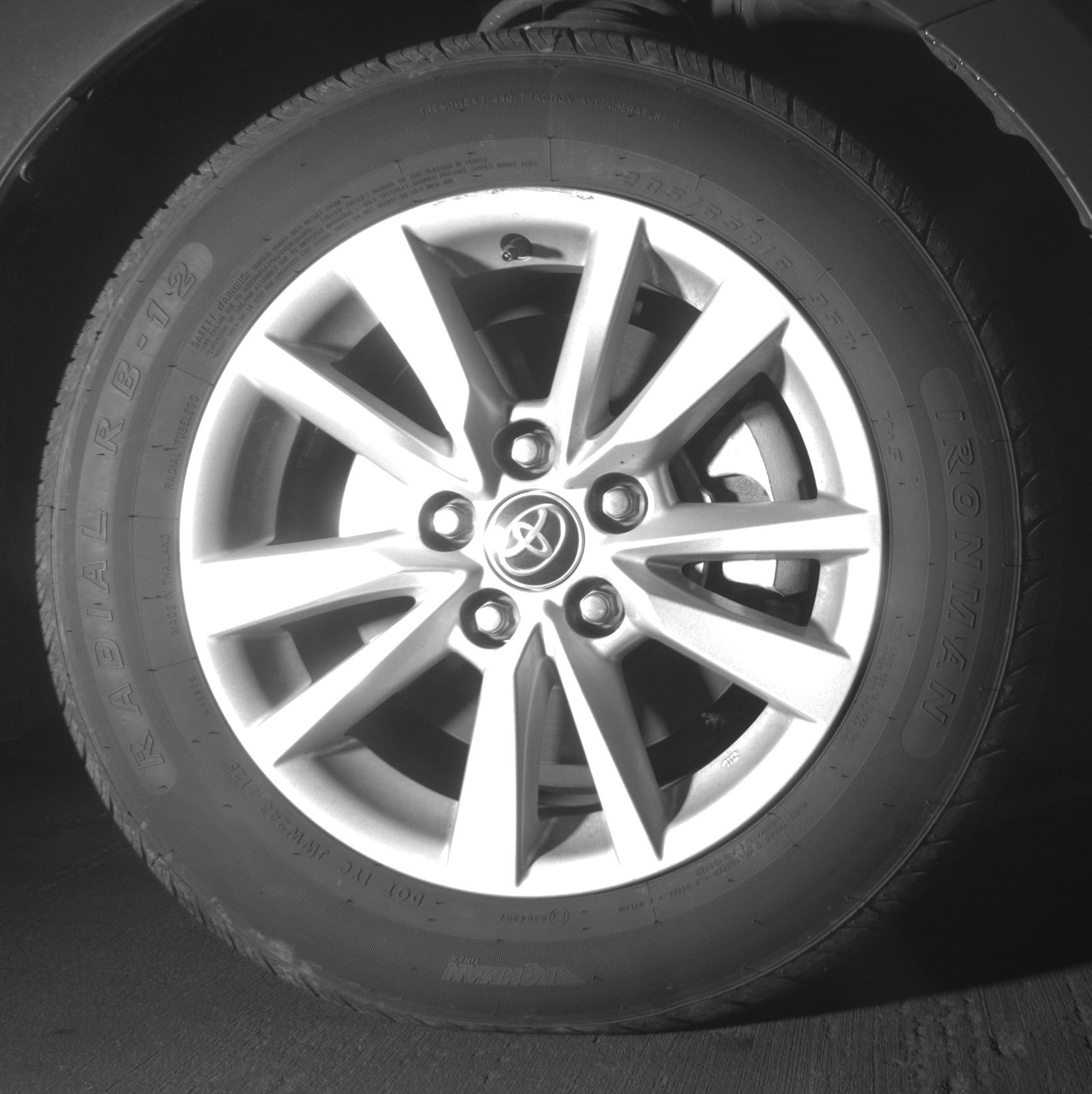 Thumbnail: 2025 Toyota Camry - 10