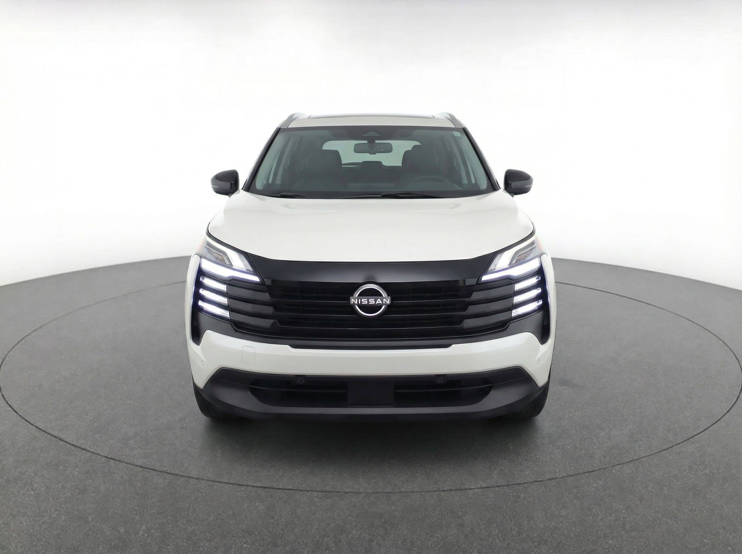 Thumbnail: 2025 Nissan Kicks - 2