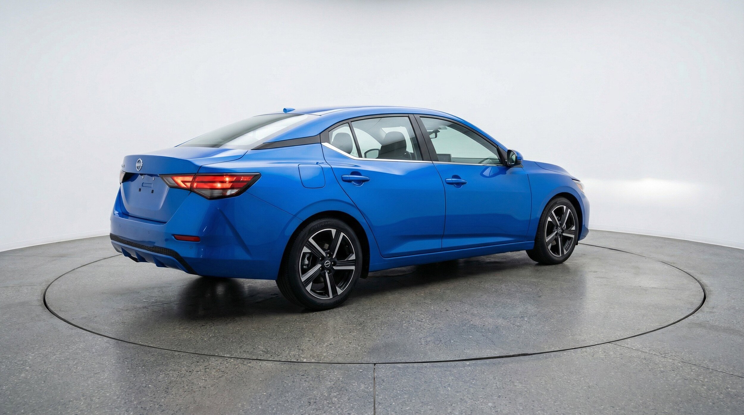 Thumbnail: 2025 Nissan Sentra - 9