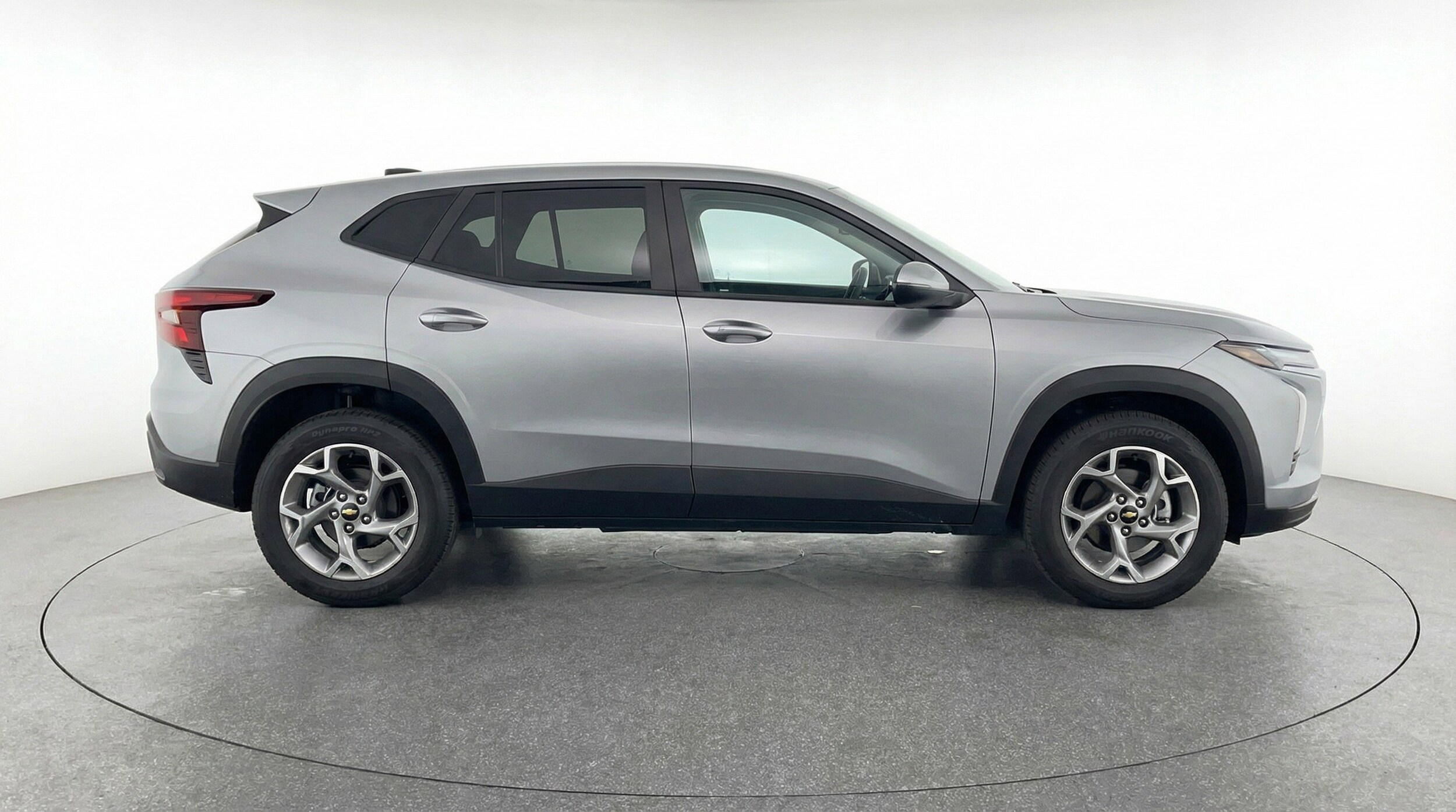 Thumbnail: 2025 Chevrolet Trax - 11