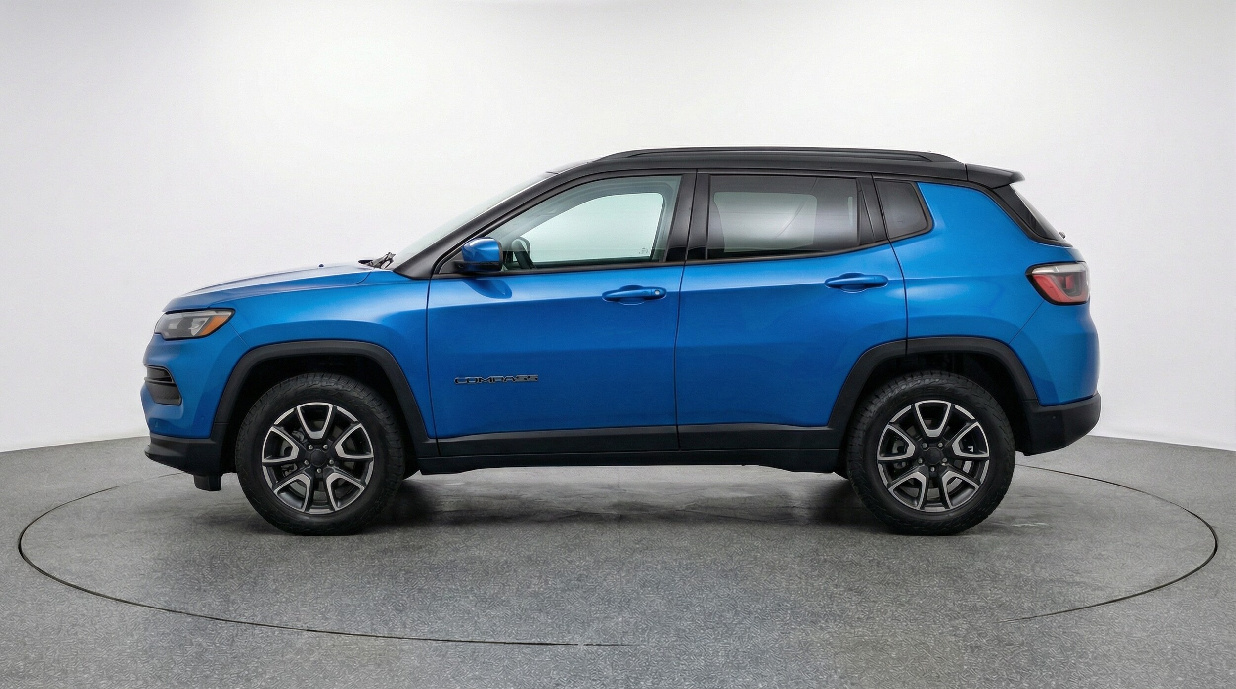 Thumbnail: 2025 Jeep Compass - 4