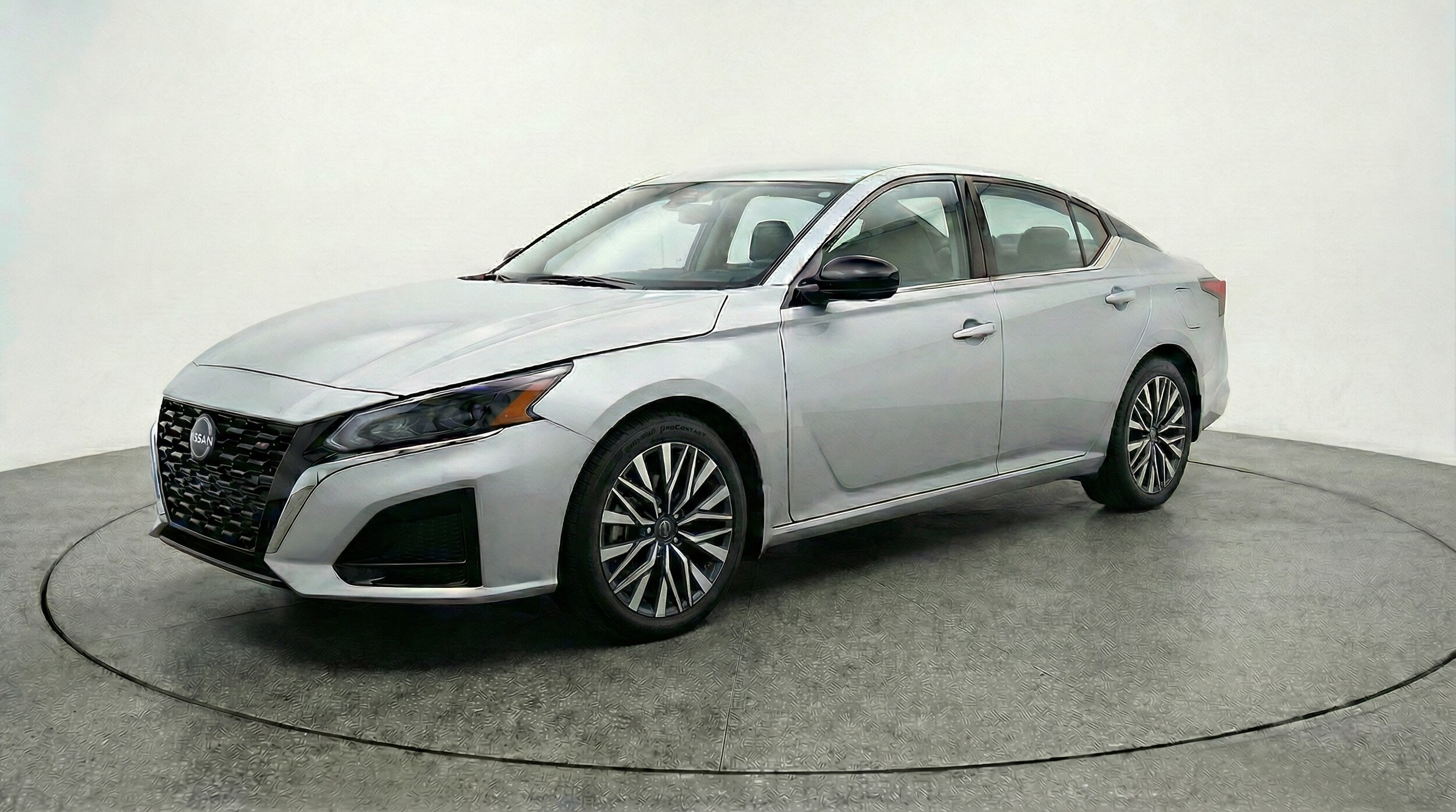 Thumbnail: 2025 Nissan Altima - 3