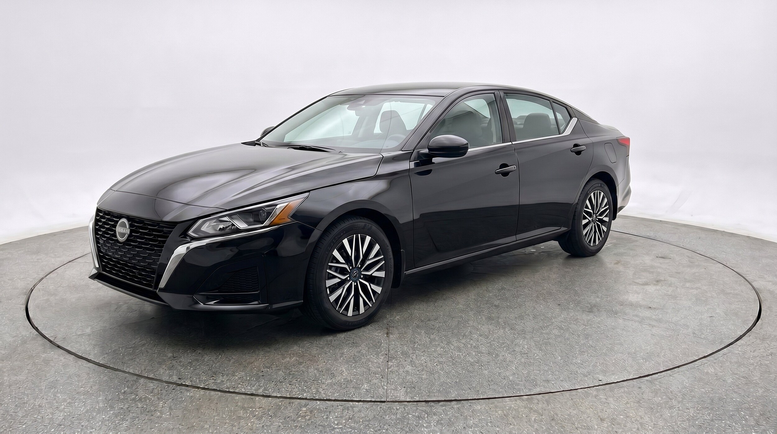 Thumbnail: 2026 Nissan Altima - 3