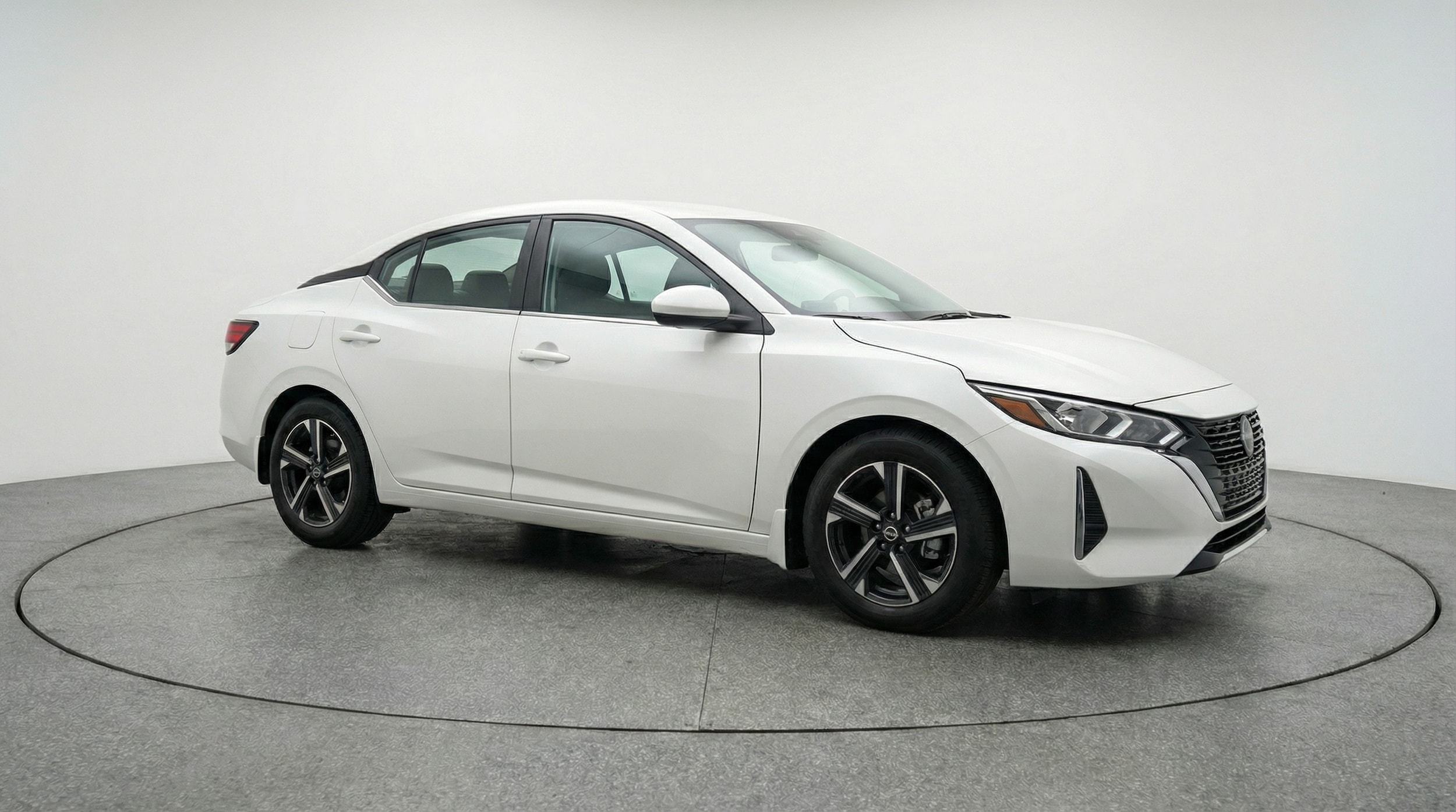 Thumbnail: 2025 Nissan Sentra - 1