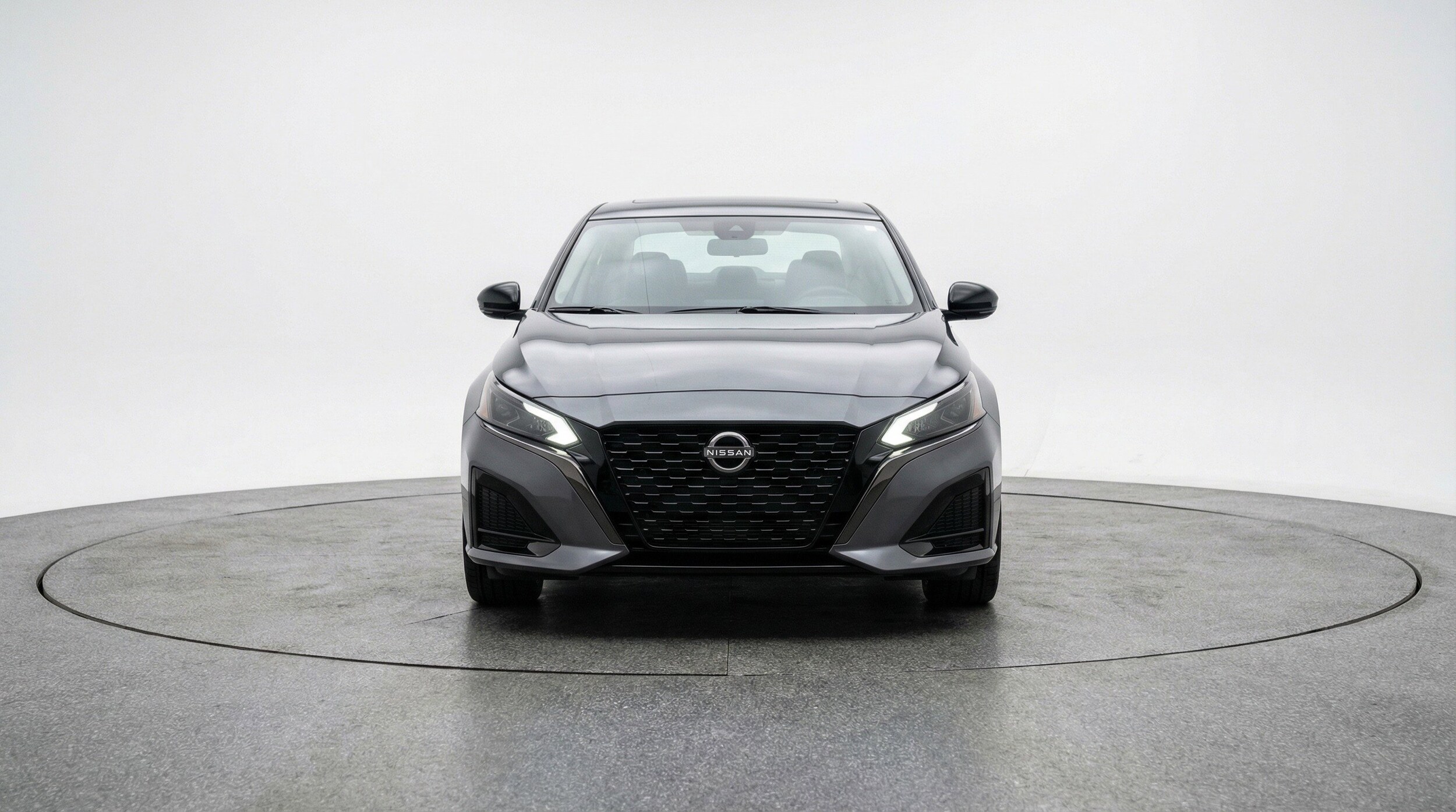 Thumbnail: 2025 Nissan Altima - 2