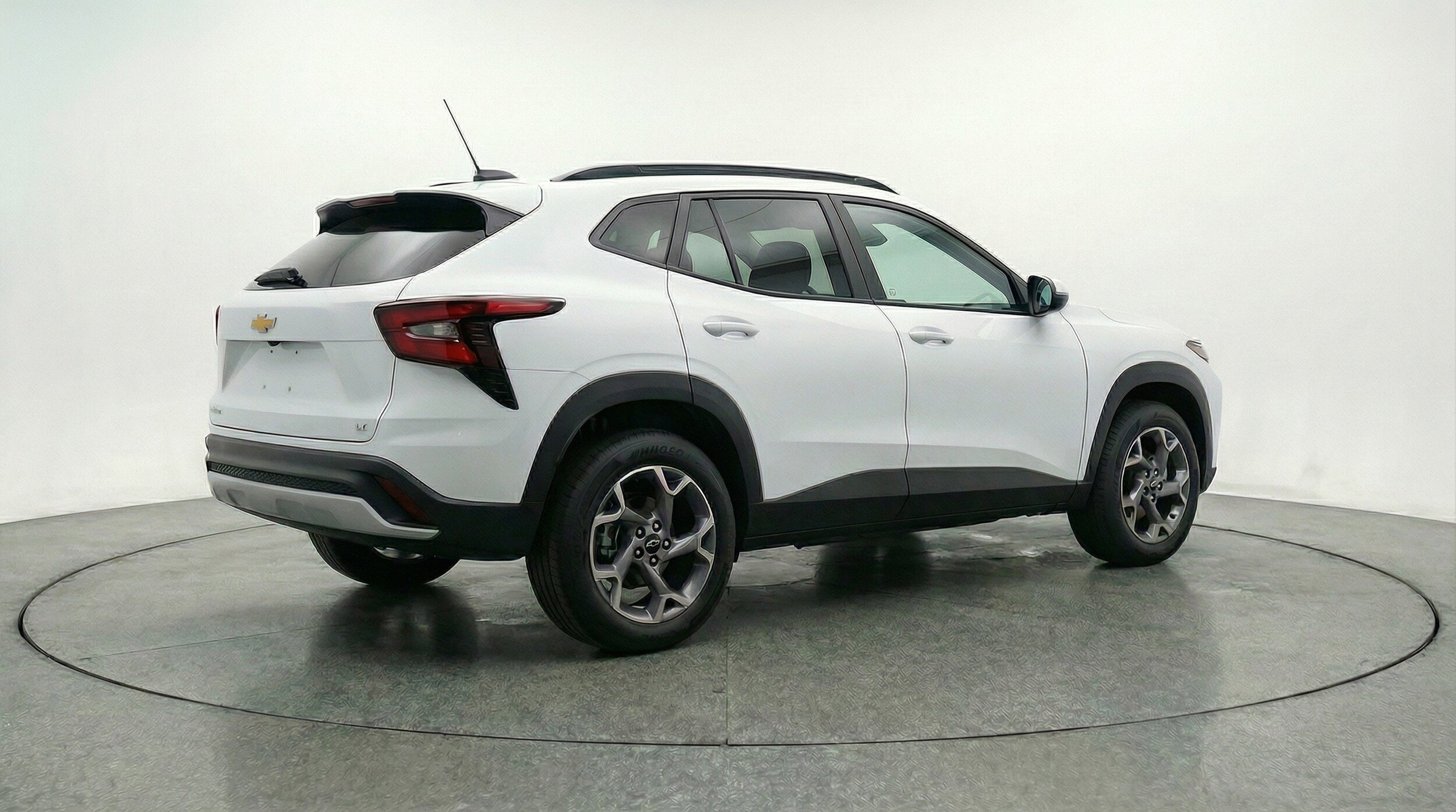 Thumbnail: 2025 Chevrolet Trax - 9