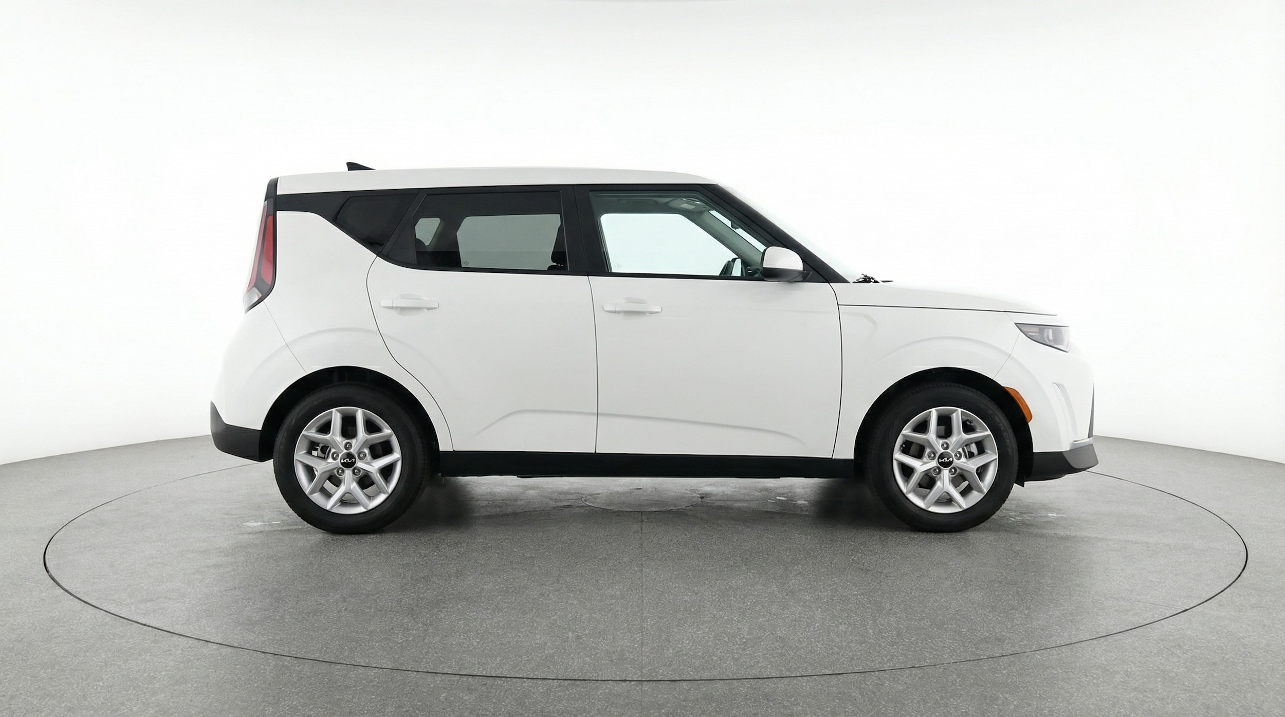 Thumbnail: 2025 Kia Soul - 8