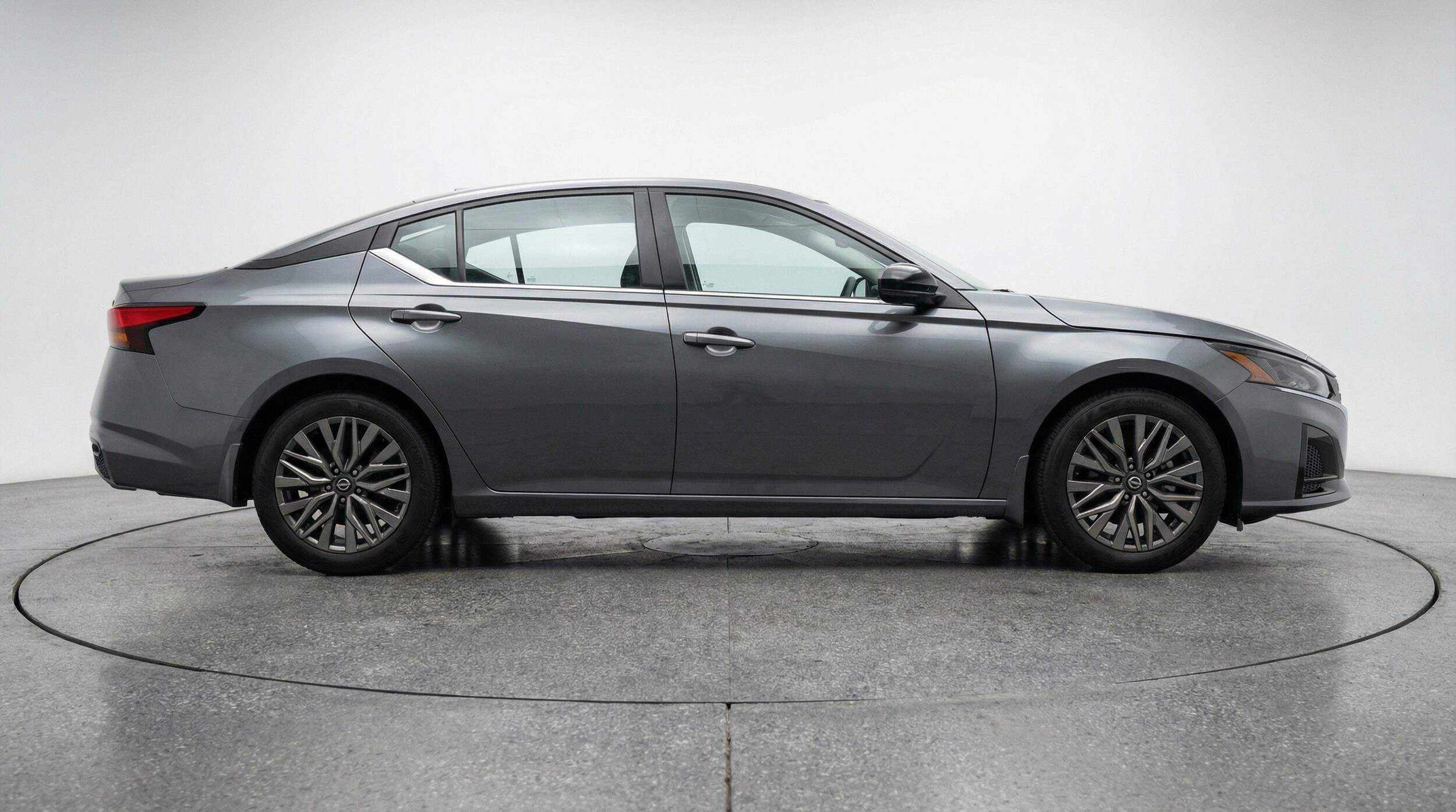 Thumbnail: 2025 Nissan Altima - 11