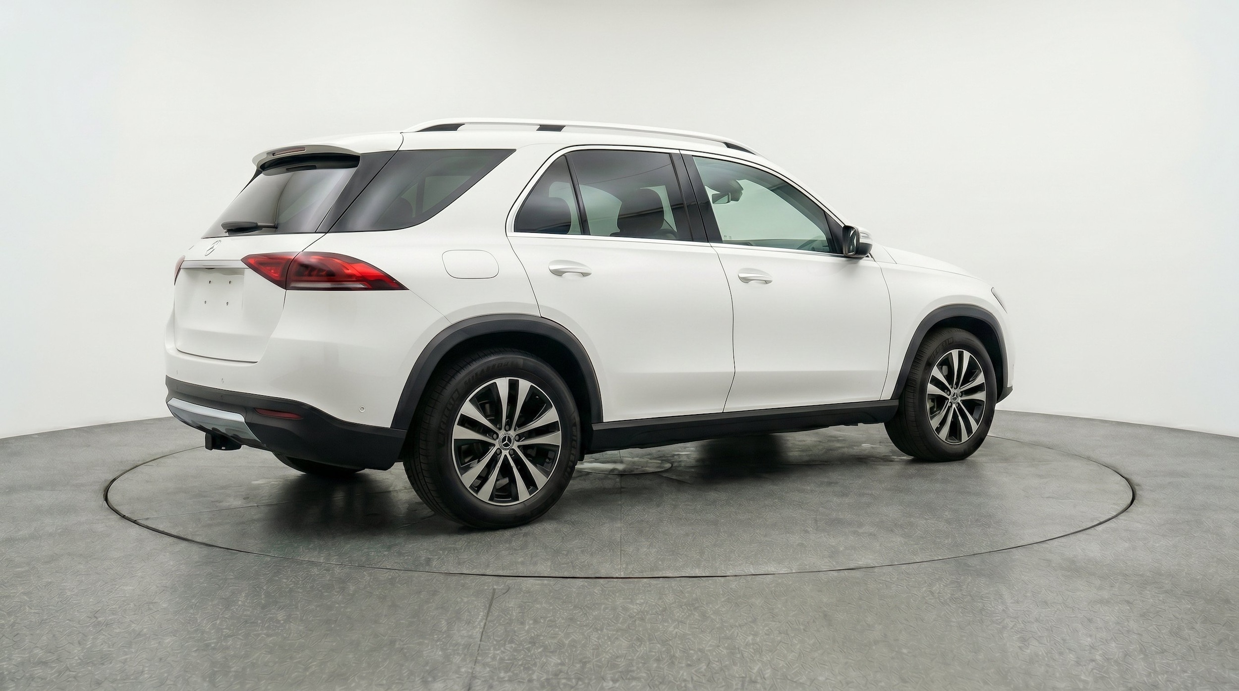 Thumbnail: 2026 Mercedes-Benz GLE - 9