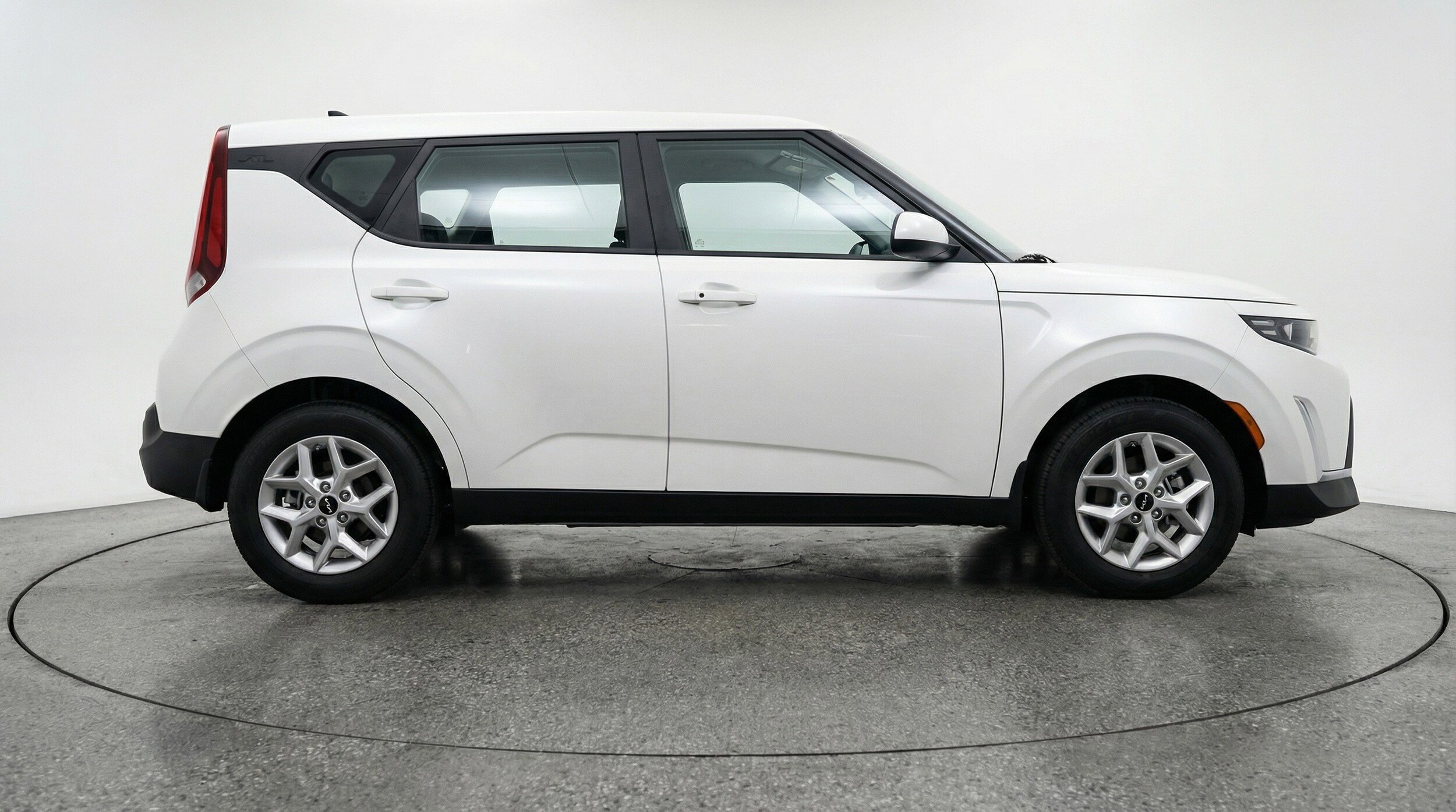 Thumbnail: 2025 Kia Soul - 11