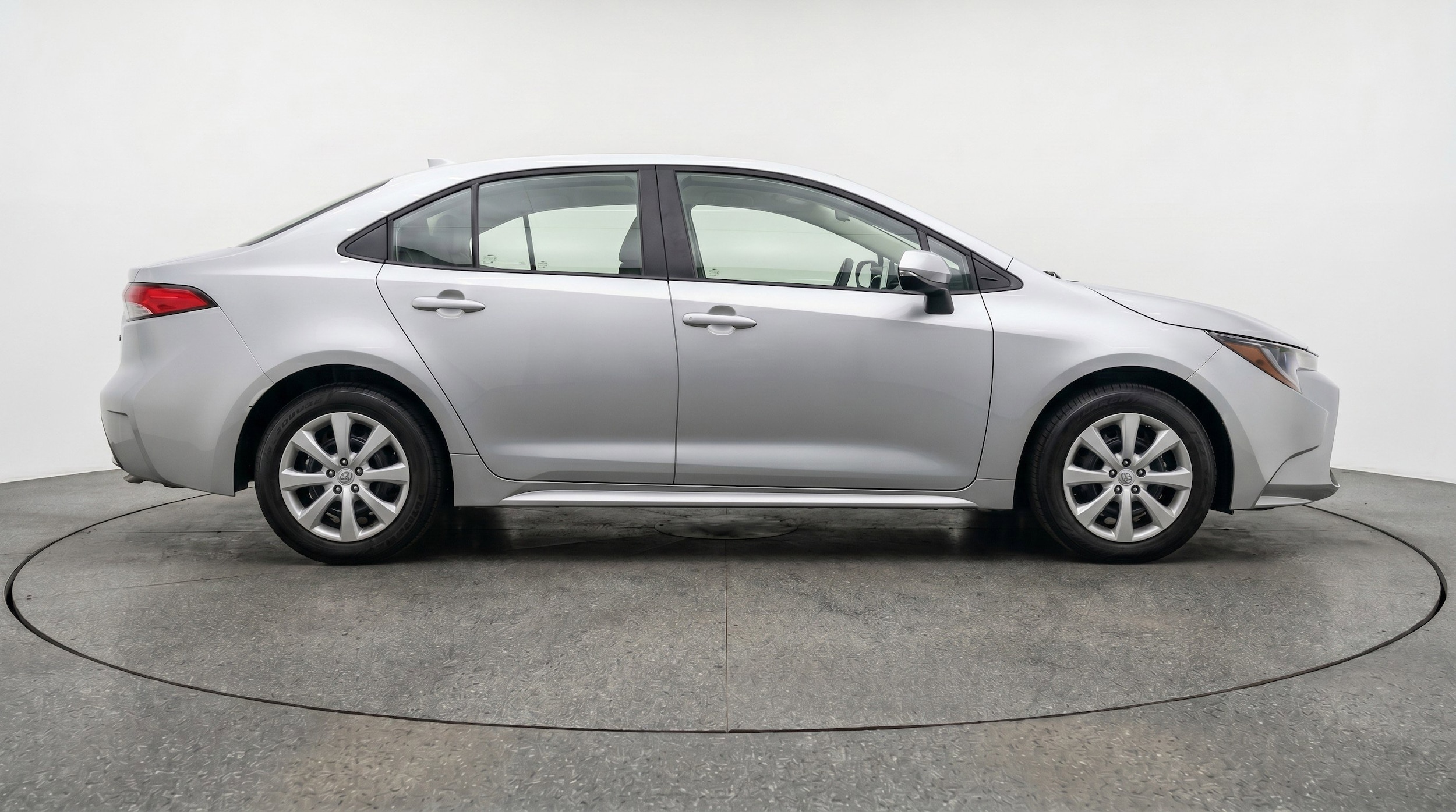 Thumbnail: 2025 Toyota Corolla - 11