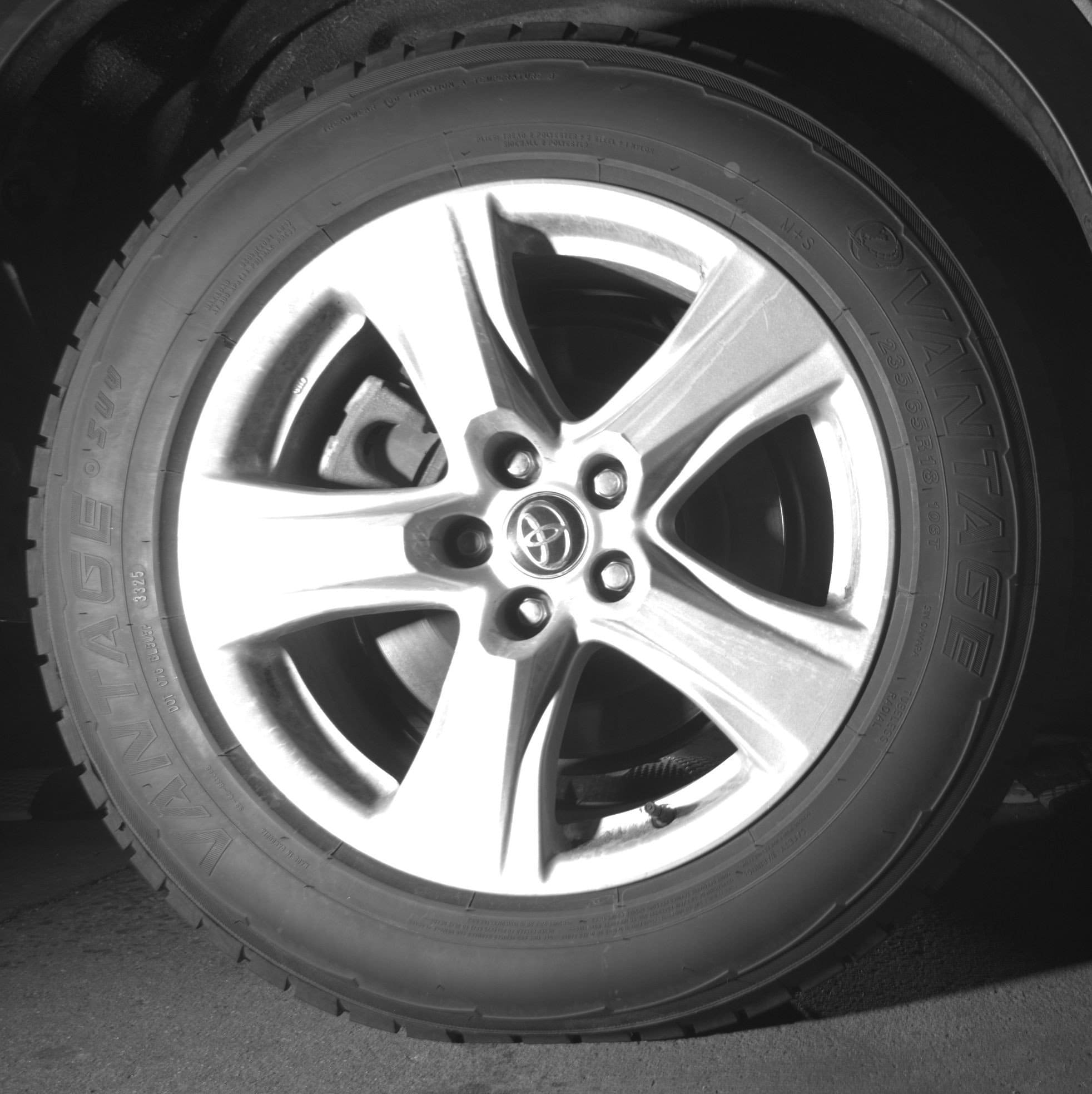 Thumbnail: 2025 Toyota Highlander - 15