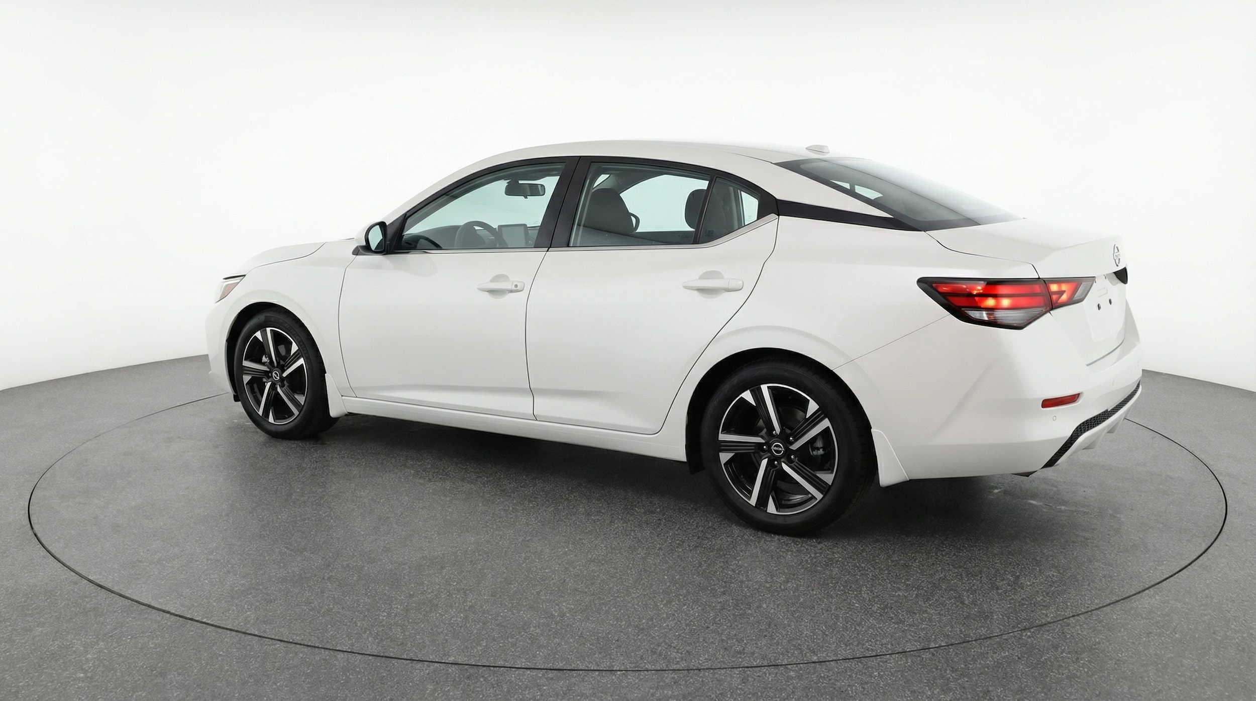 Thumbnail: 2025 Nissan Sentra - 5