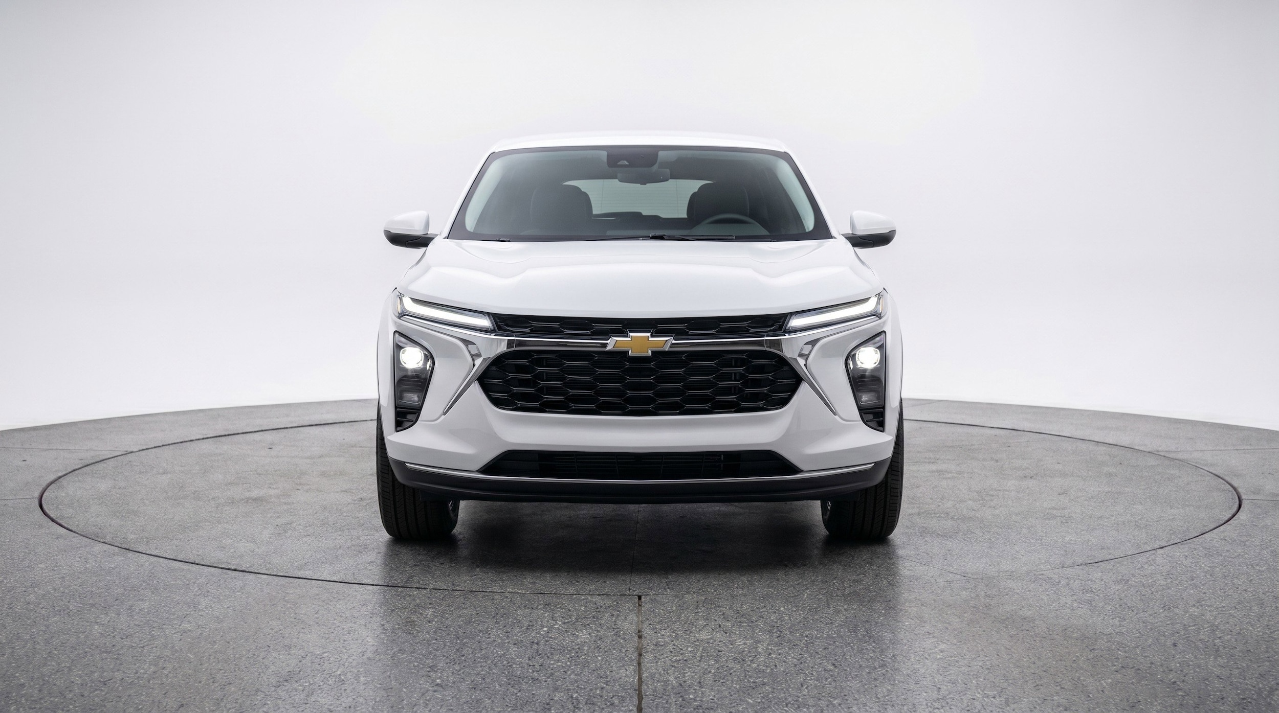 Thumbnail: 2025 Chevrolet Blazer - 2