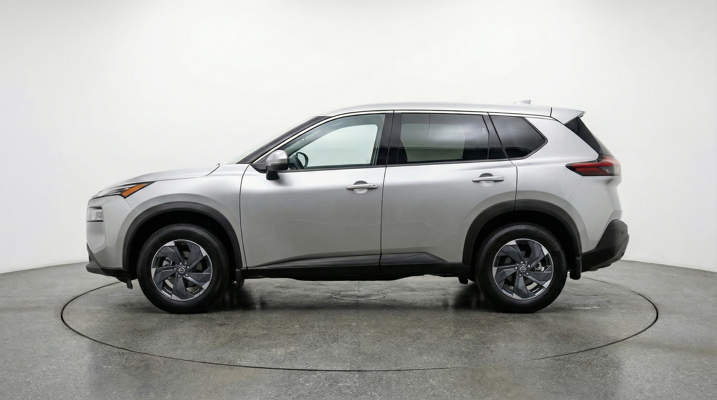 Thumbnail: 2025 Nissan Rogue - 4